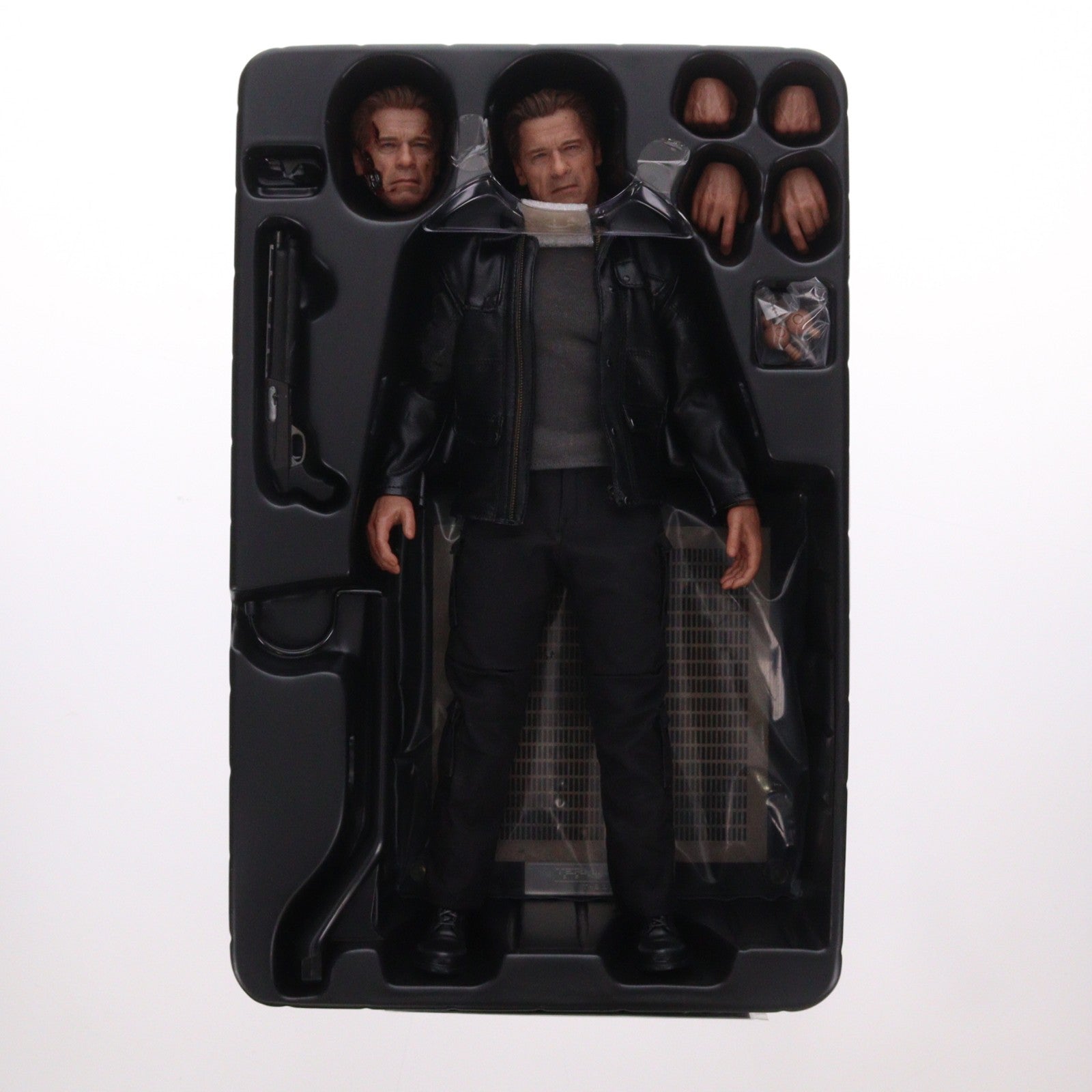 【中古即納】[FIG] ムービー・マスターピース T-800/守護神(ガーディアン) ターミネーター:新起動/ジェニシス 1/6 完成品 可動フィギュア(MM#307) ホットトイズ(20160423)