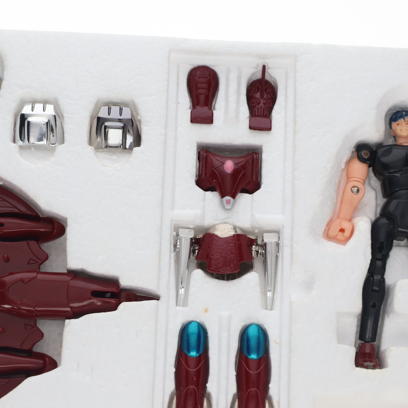 【中古即納】[FIG] 聖闘士聖衣大系 巨嘴鳥座の聖衣 スカイセイントクロス 翔 聖闘士星矢 完成品 可動フィギュア バンダイ(19991231)