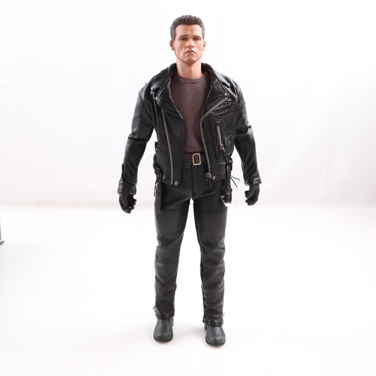 【中古即納】[FIG] ムービー・マスターピース DX T-800 ターミネーター2 1/6 完成品 可動フィギュア(DX #10) ホットトイズ/サイドショウ(20121121)