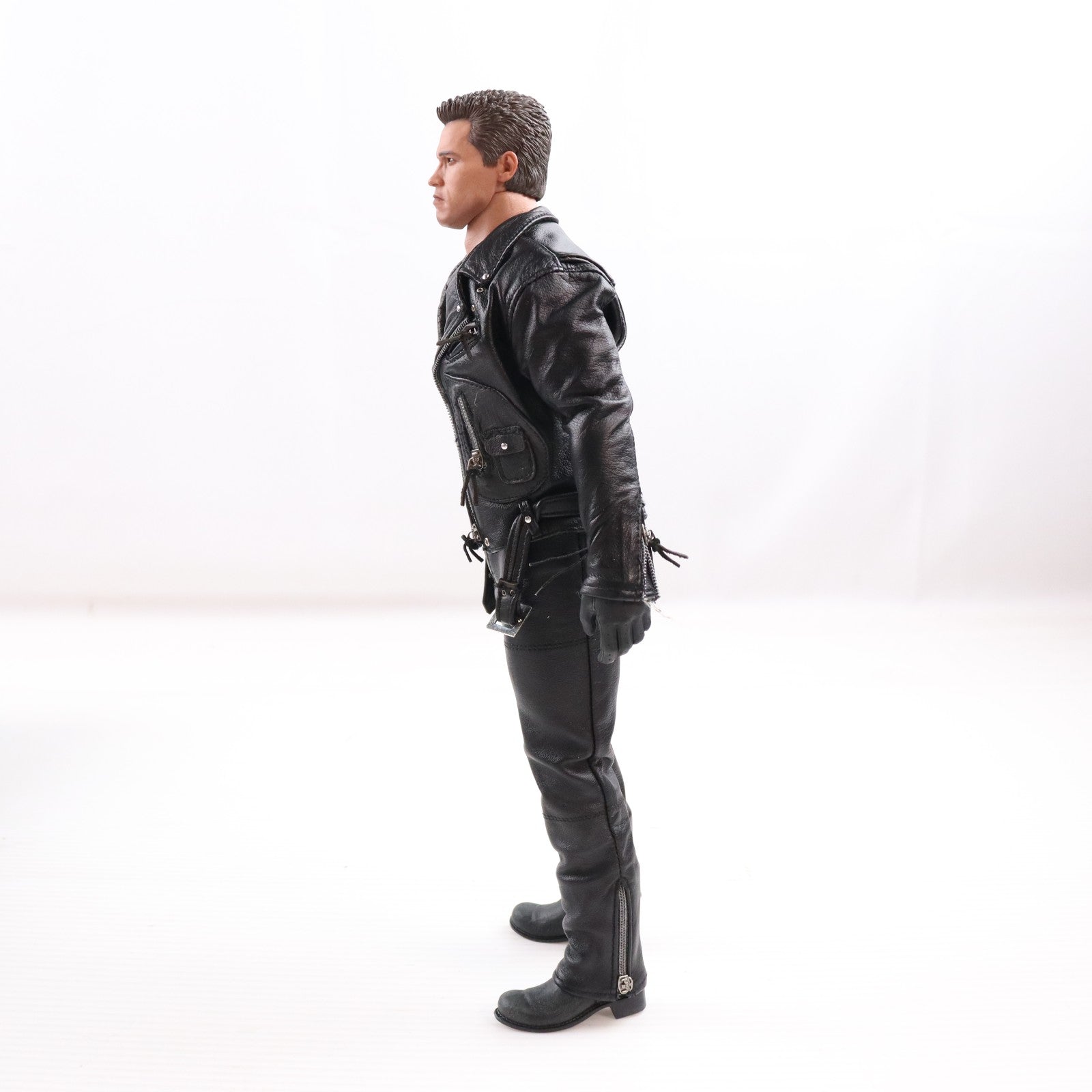 【中古即納】[FIG] ムービー・マスターピース DX T-800 ターミネーター2 1/6 完成品 可動フィギュア(DX #10) ホットトイズ/サイドショウ(20121121)