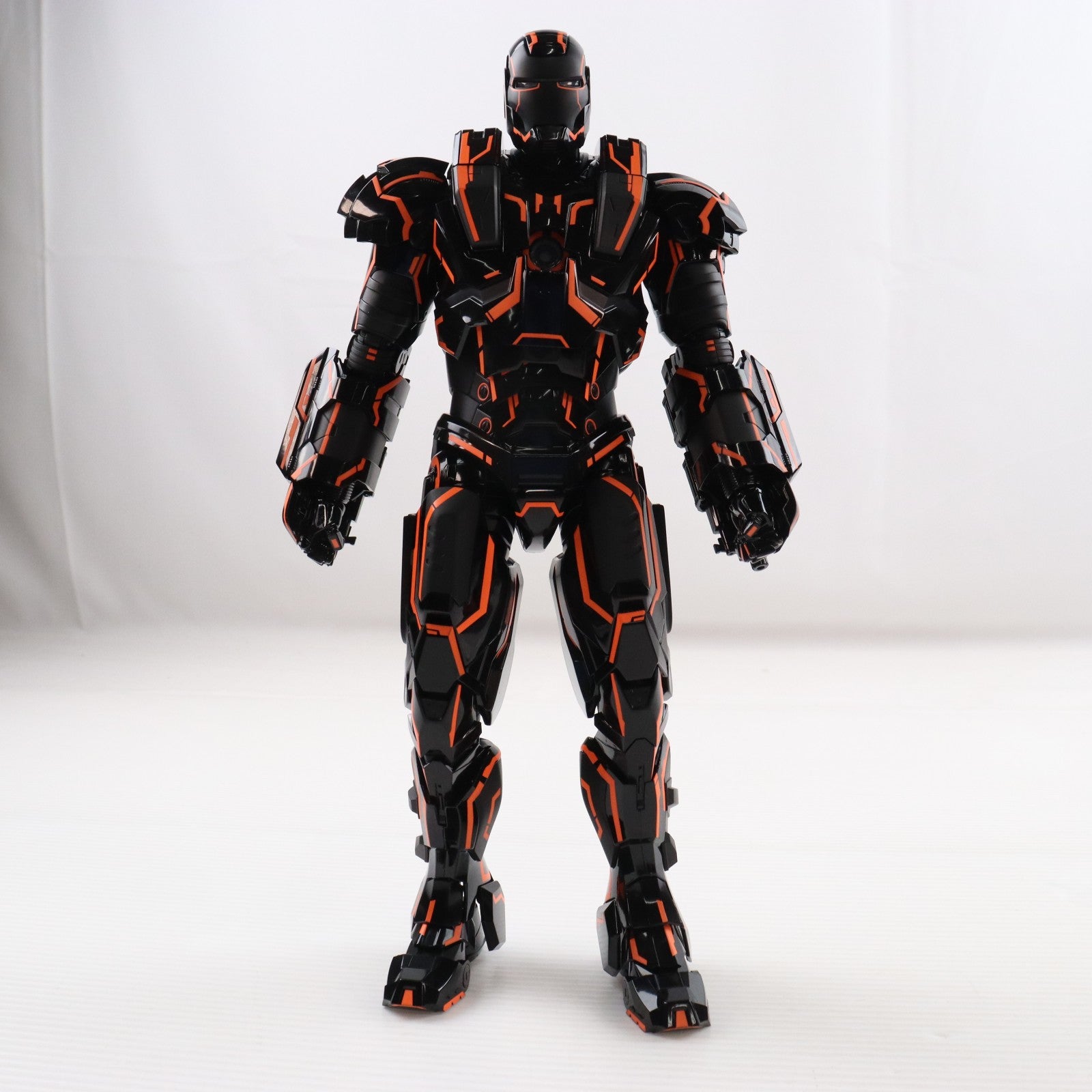 【中古即納】[FIG] ムービー・マスターピース DIECAST ウォーマシン(ネオンテック/オレンジ版) アイアンマン2 1/6 完成品 可動フィギュア アベンジャーズ/エンドゲーム エクスクルーシブ・ストア by ホットトイズ限定(MM#553D35) ホットトイズ(20200430)