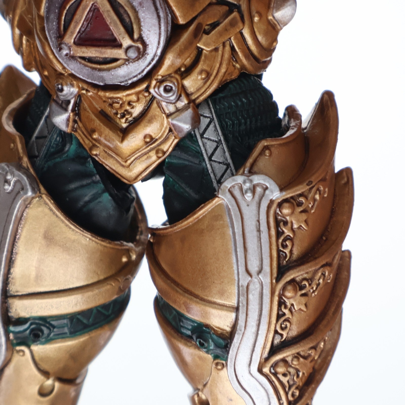 【中古即納】[FIG] 魔戒可動 黄金騎士 ガロ 牙狼-GARO-(ガロ) 完成品 可動フィギュア バンダイ(20111123)