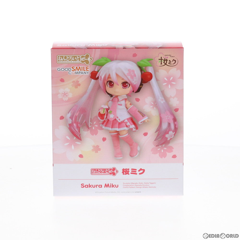 【中古即納】[FIG] GOODSMILE ONLINE SHOP限定 ねんどろいどどーる 桜ミク キャラクター・ボーカル・シリーズ01 初音ミク 完成品 可動フィギュア グッドスマイルカンパニー(20201231)