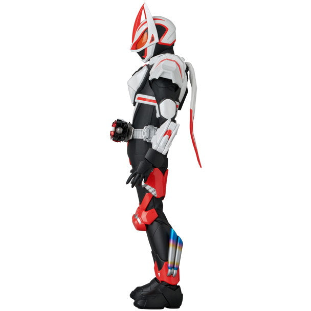 【中古即納】[FIG] リアルアクションヒーローズ No.796 RAH GENESIS 仮面ライダーギーツ マグナムブーストフォーム 完成品 可動フィギュア プレックス/メディコム・トイ(20260430)