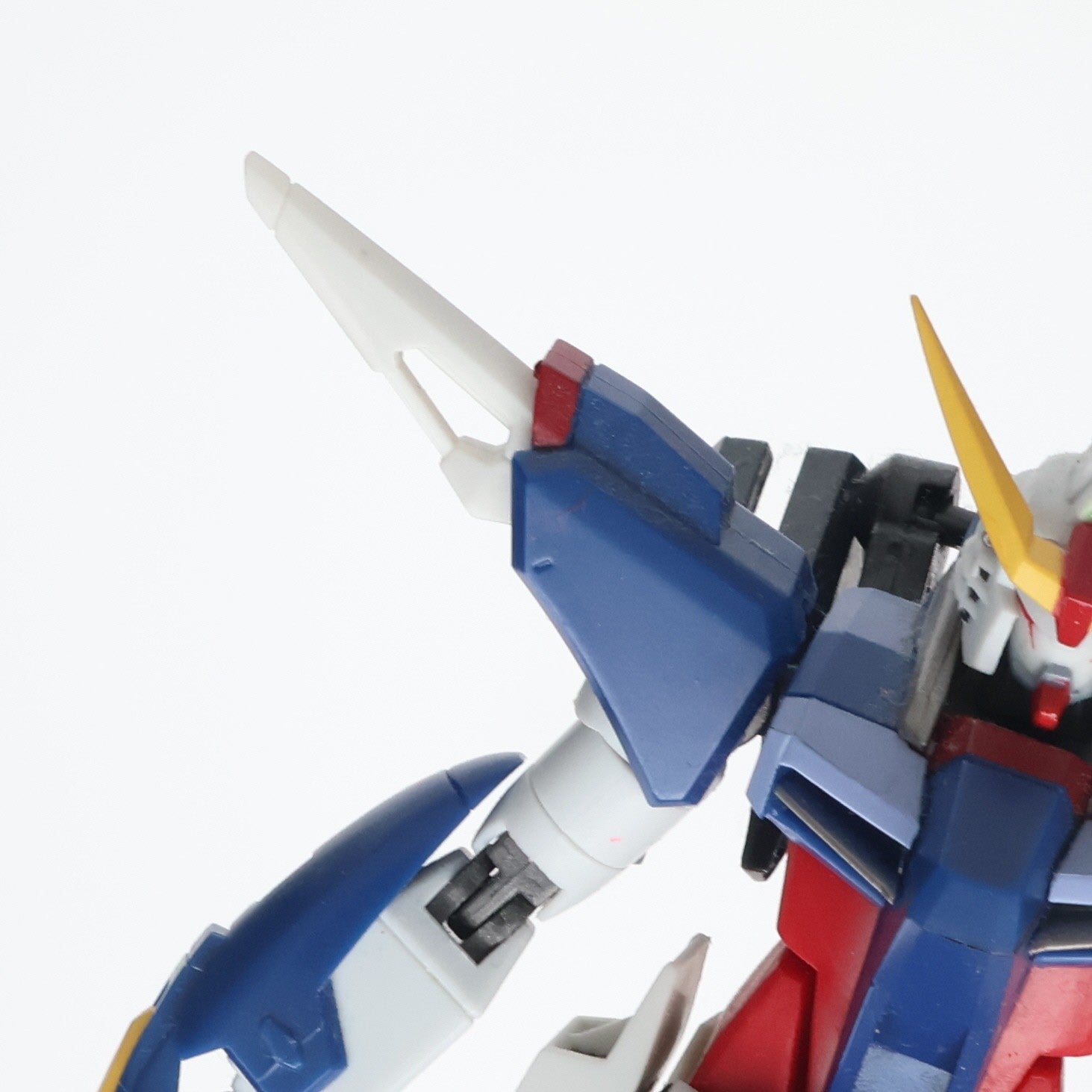 【中古即納】[FIG] ROBOT魂(SIDE MS) デスティニーガンダム 機動戦士ガンダムSEED DESTINY(シード デスティニー) 完成品 可動フィギュア バンダイ(20110129)