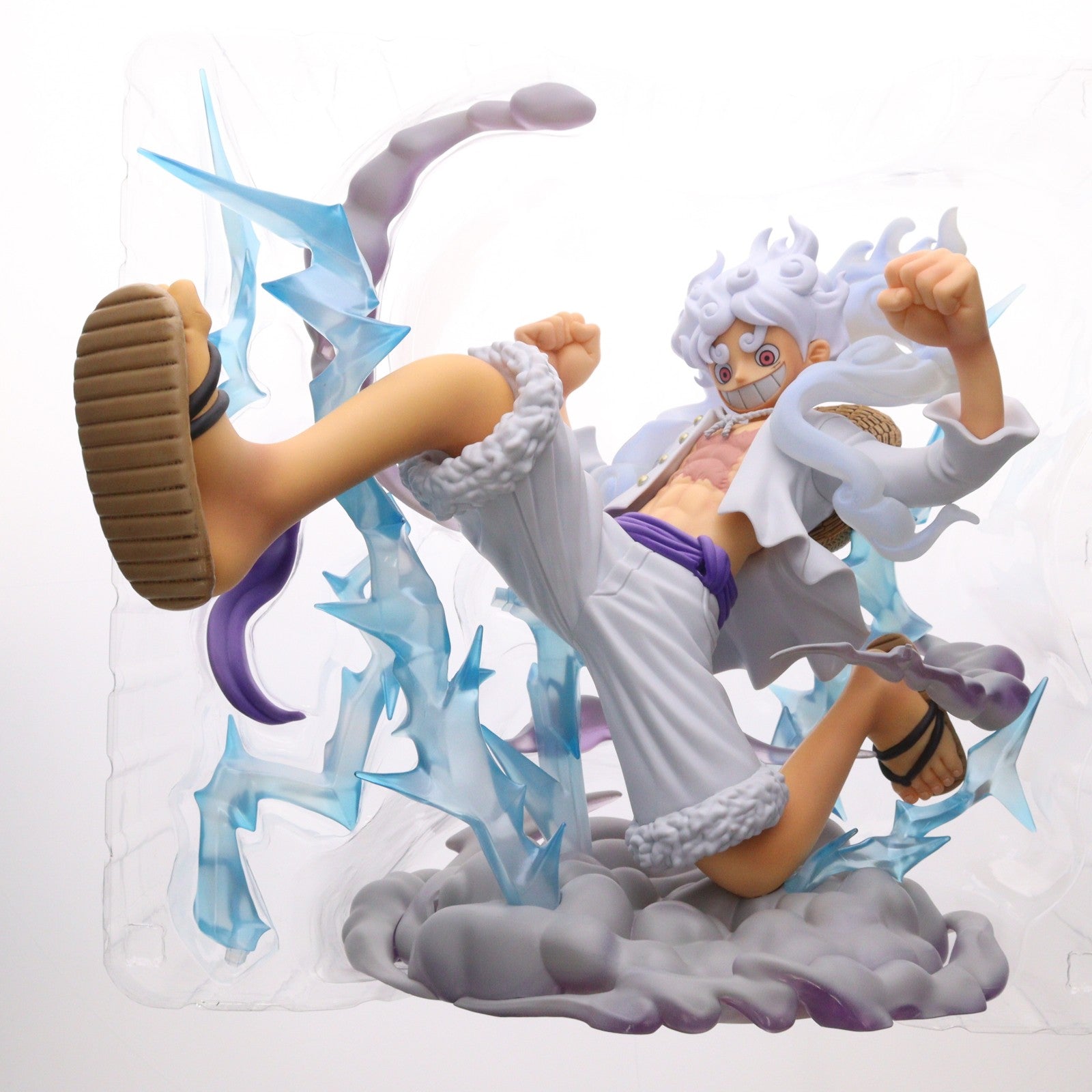 【中古即納】[FIG] (再販) フィギュアーツZERO [超激戦]モンキー・D・ルフィ -ギア5 『巨人』- ONE PIECE(ワンピース) 完成品 フィギュア バンダイスピリッツ(20250118)