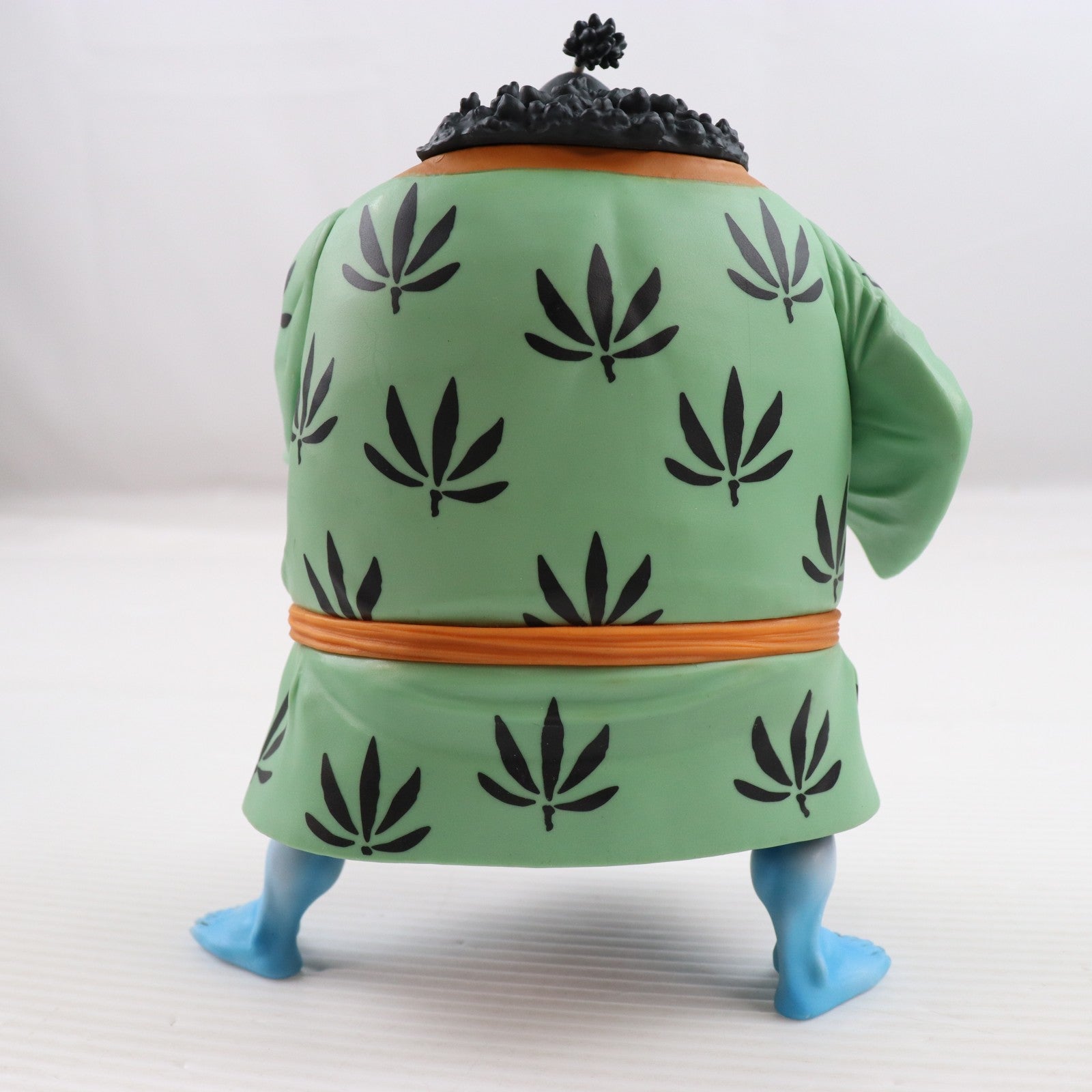 【中古即納】[FIG] フィギュアーツZERO ジンベエ(新世界Ver.) ONE PIECE(ワンピース) 完成品 フィギュア バンダイ(20120114)