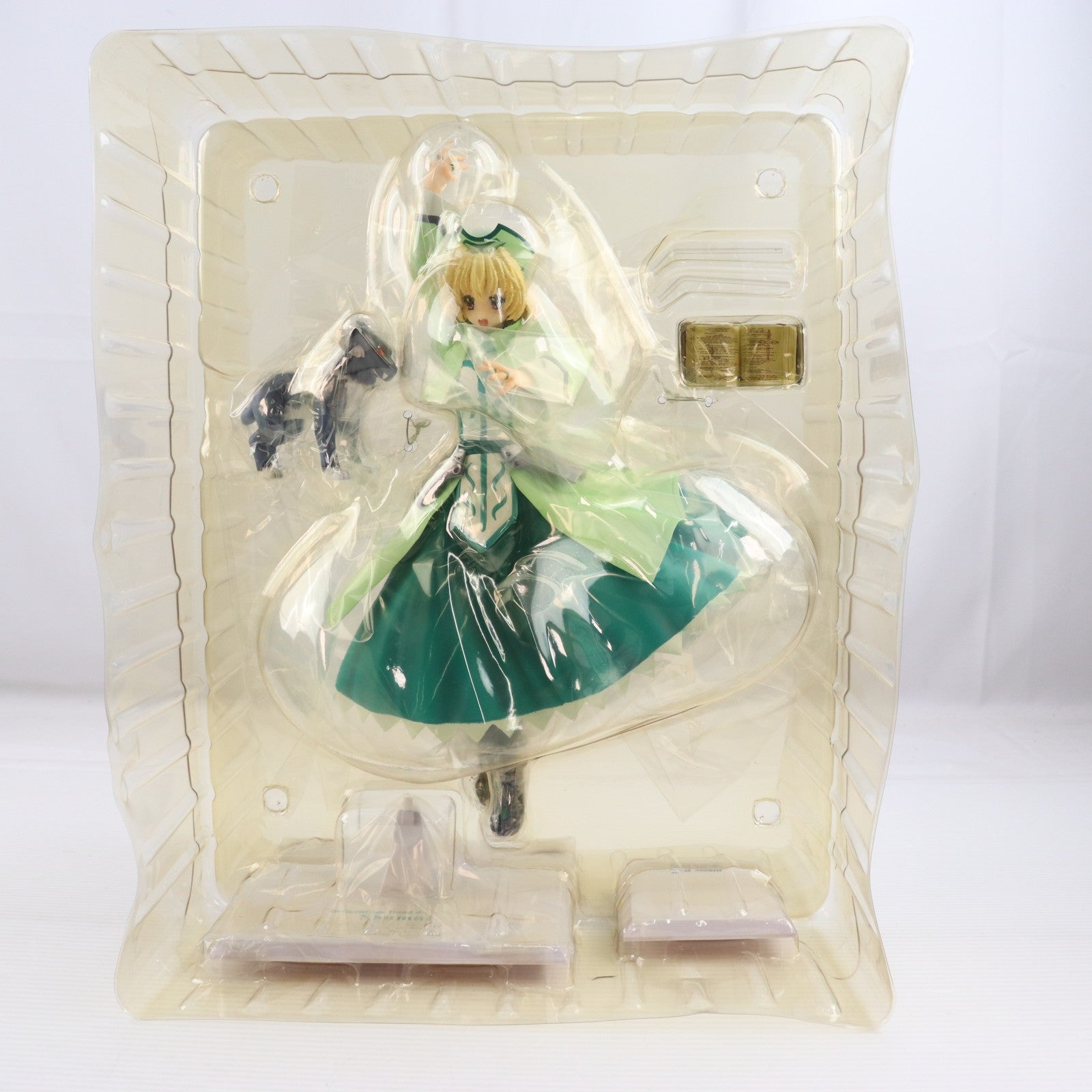 【中古即納】[FIG] シャマル&ザフィーラ 仔犬Ver. 魔法少女リリカルなのはStrikerS(ストライカーズ) 1/7 完成品 フィギュア アルター(20100513)