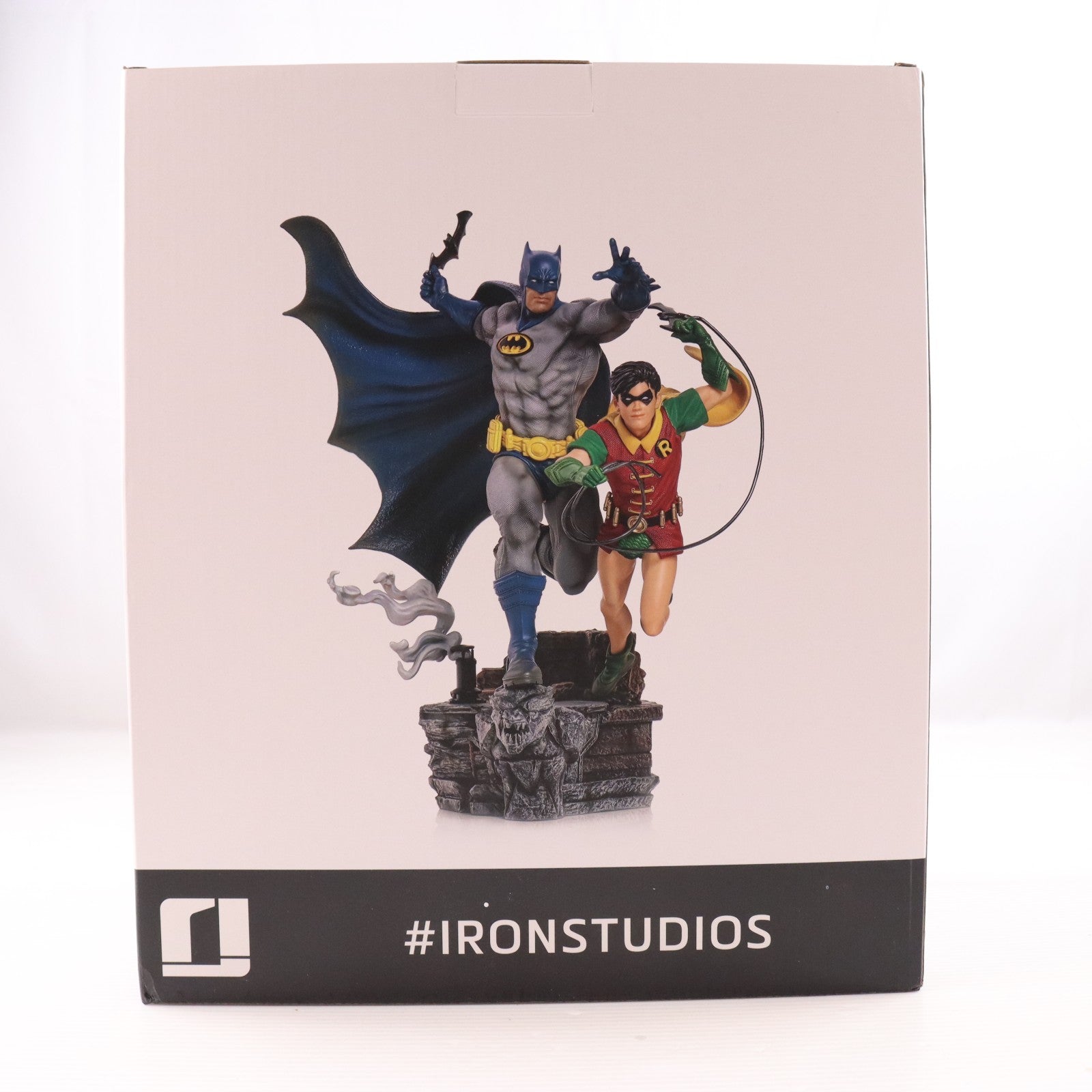 【中古即納】[FIG] アイアン・スタジオ・スタチュー デラックス・アートスケール バットマン&ロビン DX by Ivan Reis DCコミックス 1/10 完成品 フィギュア アイアンスタジオ(20201231)