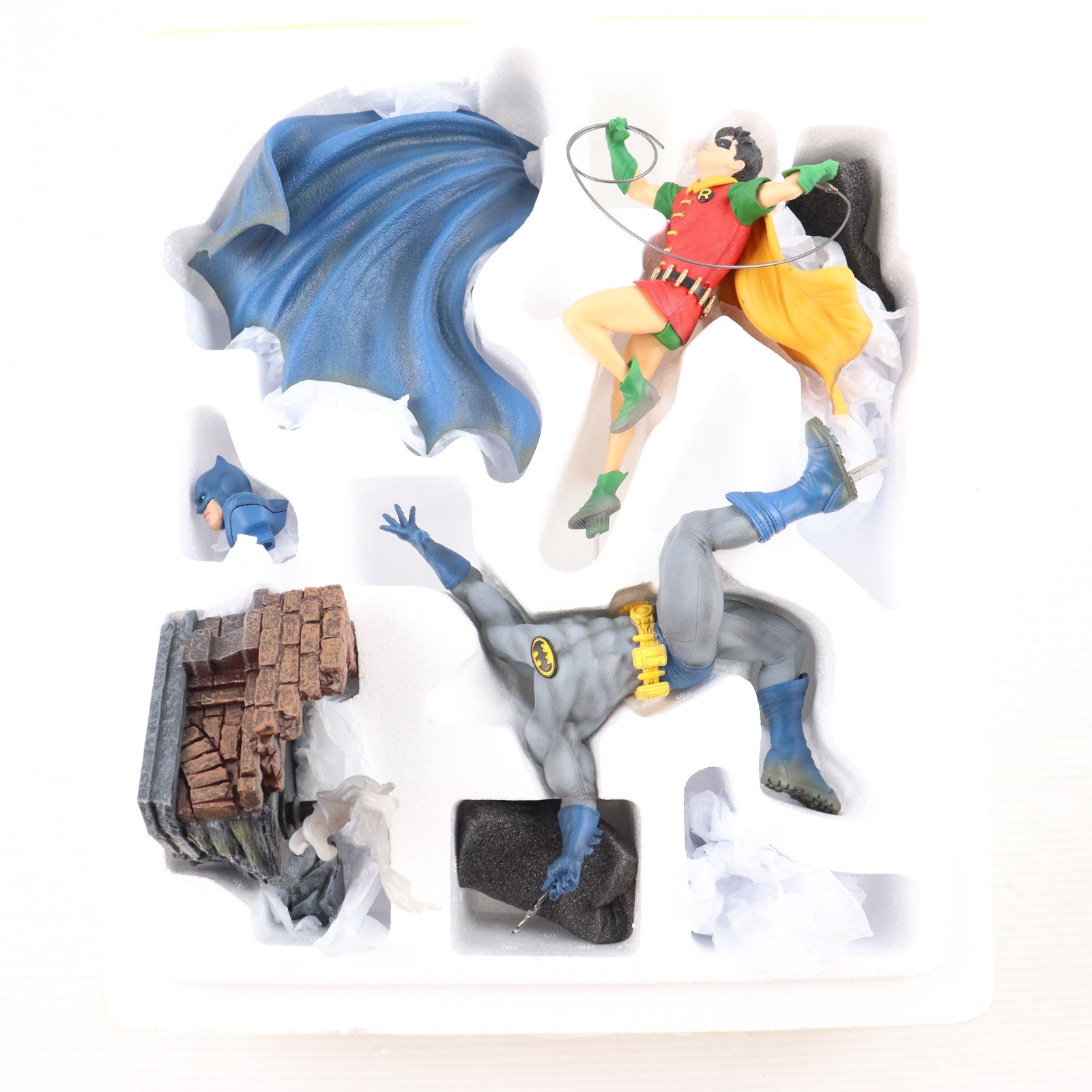 【中古即納】[FIG] アイアン・スタジオ・スタチュー デラックス・アートスケール バットマン&ロビン DX by Ivan Reis DCコミックス 1/10 完成品 フィギュア アイアンスタジオ(20201231)