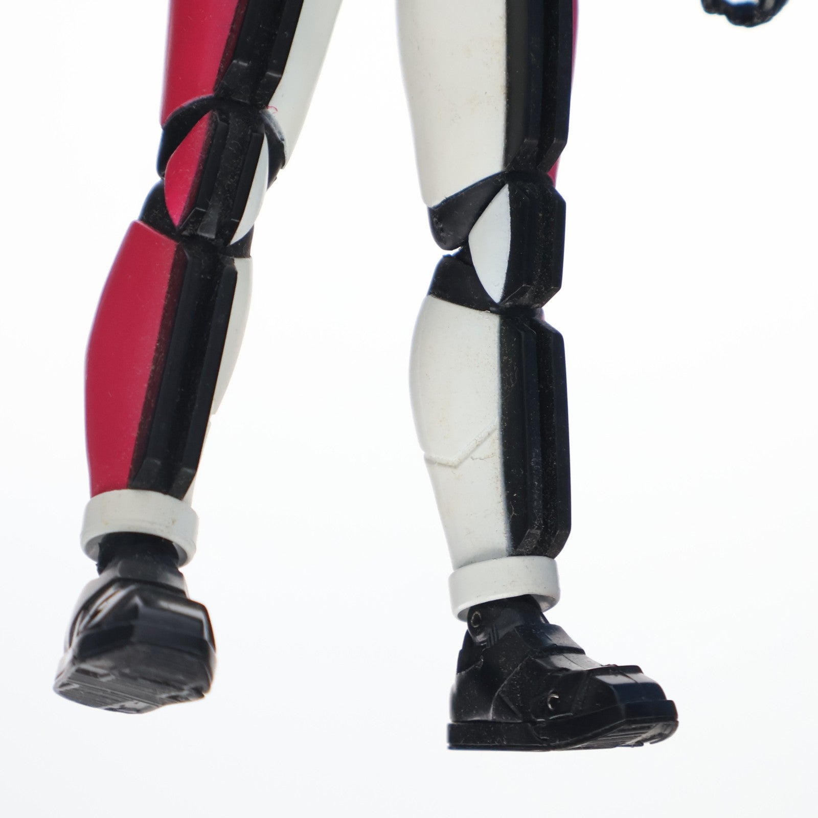 【中古即納】[FIG] S.H.Figuarts(フィギュアーツ) 真骨彫製法 仮面ライダーディケイド 完成品 可動フィギュア バンダイ(20160227)