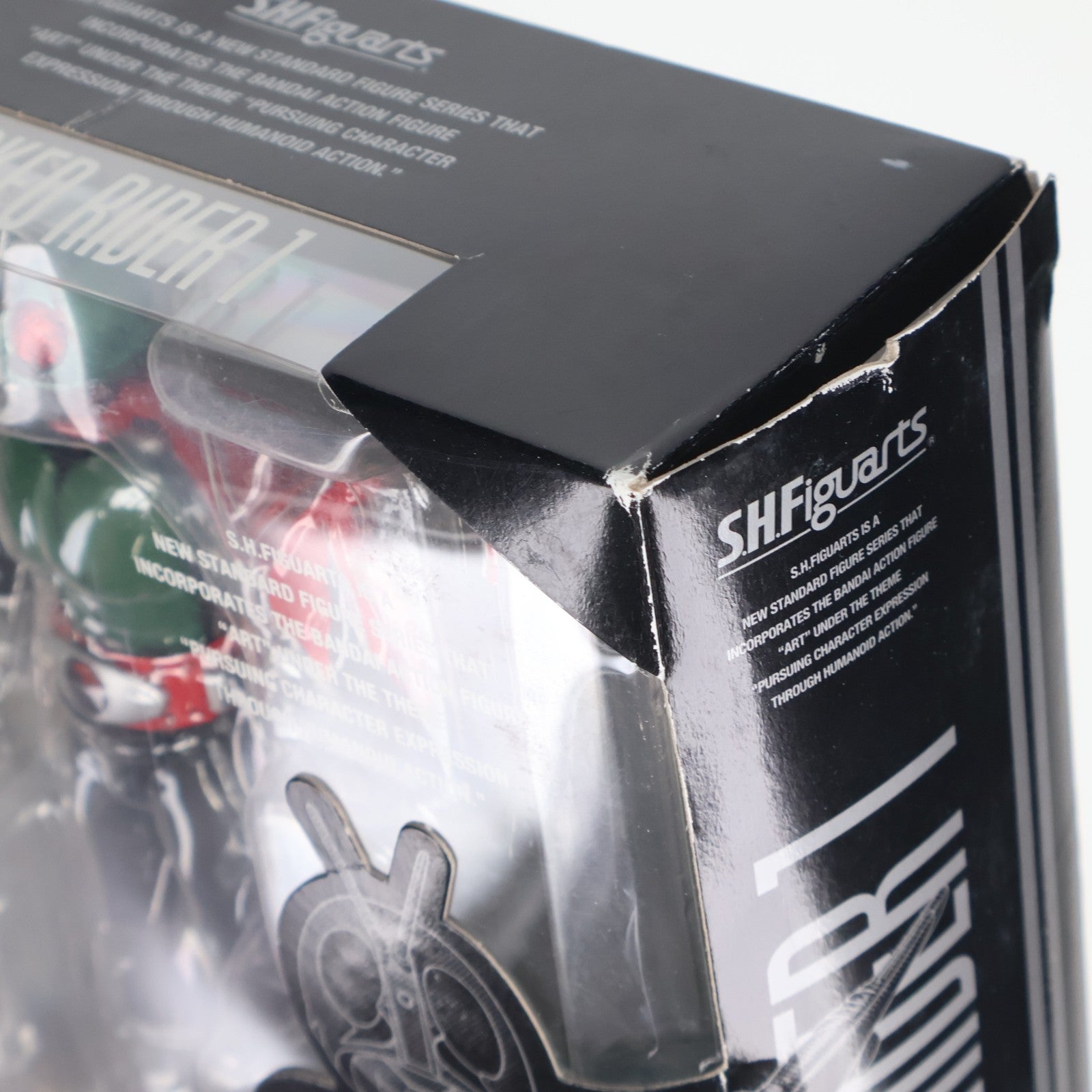 【中古即納】[FIG] S.H.Figuarts(フィギュアーツ) 仮面ライダー新1号 完成品 可動フィギュア バンダイ(20121019)