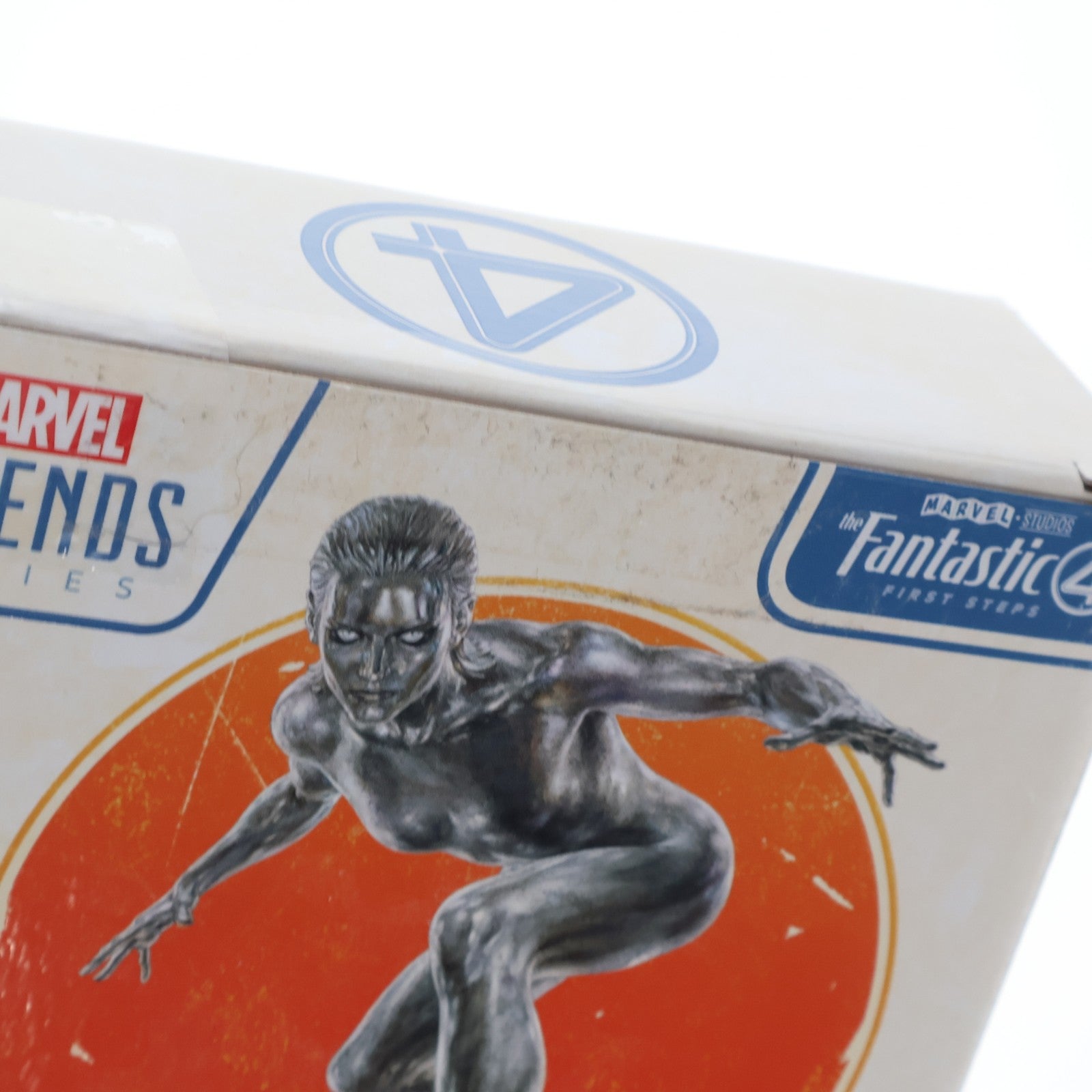 【中古即納】[FIG] マーベル・レジェンド MCUシリーズ シルバーサーファー[映画『ファンタスティック4:ファースト・ステップ』] 完成品 6インチ・アクションフィギュア ハズブロ(20250731)