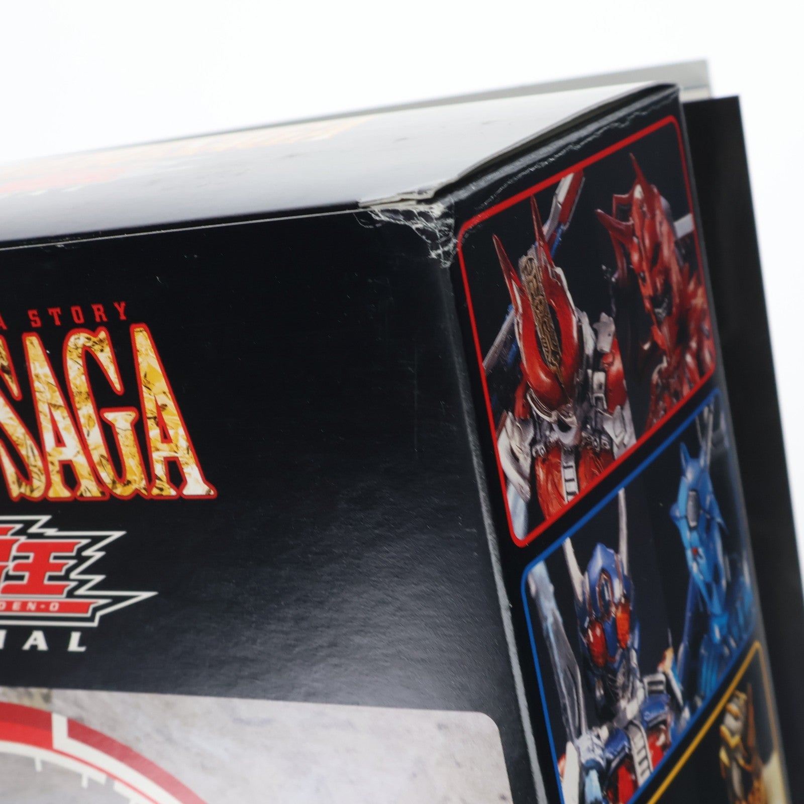 【中古即納】[FIG] S.I.C. HERO SAGA 仮面ライダー電王 SPECIAL(S.I.C. 仮面ライダー電王 ウイングフォーム付属) 完成品 可動フィギュア 書籍 ホビージャパン(20100513)