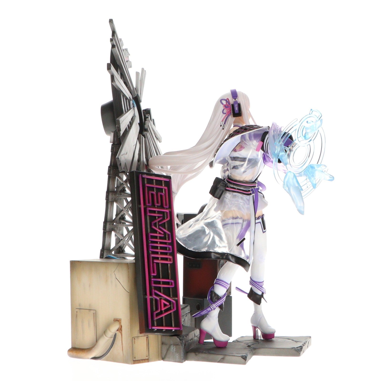 【中古即納】[FIG] 単体購入特典付属 SHIBUYA SCRAMBLE FIGURE エミリア -Neon City Ver.- Re:ゼロから始める異世界生活 1/7 完成品 フィギュア eStream Store&Amazon限定 eStream/アルファサテライト(20220630)