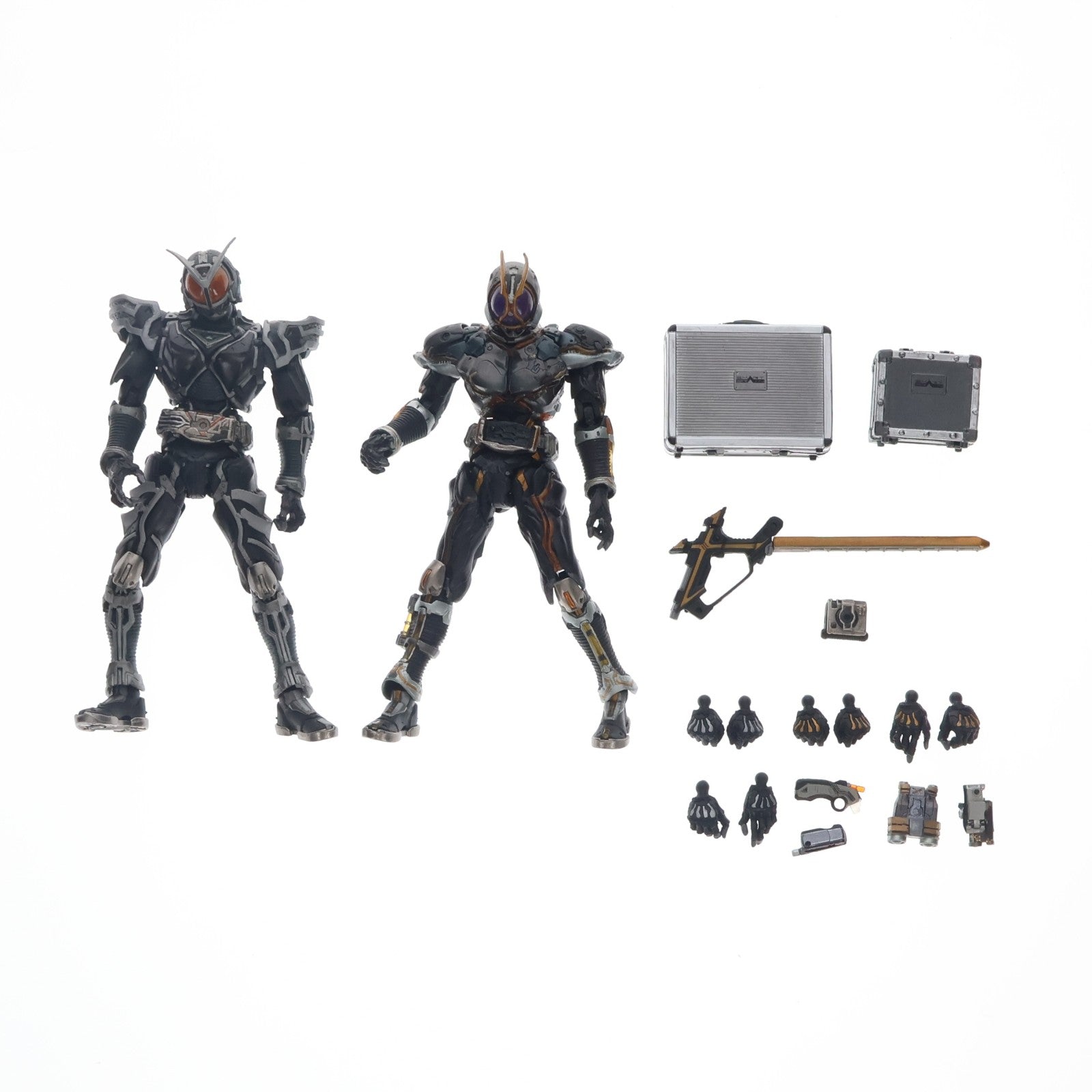 【中古即納】[FIG] S.I.C. VOL.30 仮面ライダーカイザ&仮面ライダーデルタ 仮面ライダー555(ファイズ) 完成品 可動フィギュア バンダイ(20050930)
