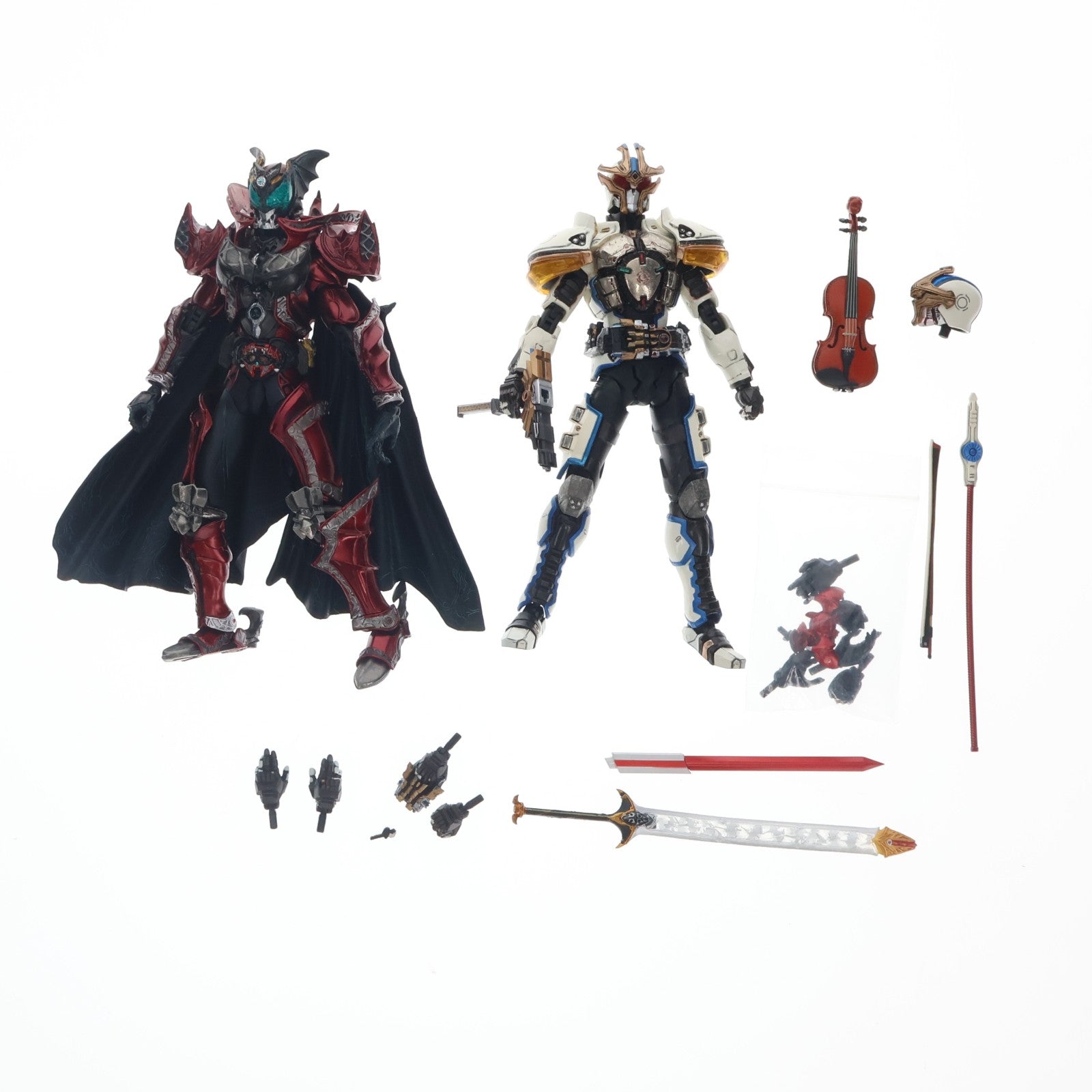 【中古即納】[FIG] S.I.C. VOL.54 仮面ライダーイクサ&仮面ライダーダークキバ 仮面ライダーキバ 完成品 可動フィギュア バンダイ(20100529)