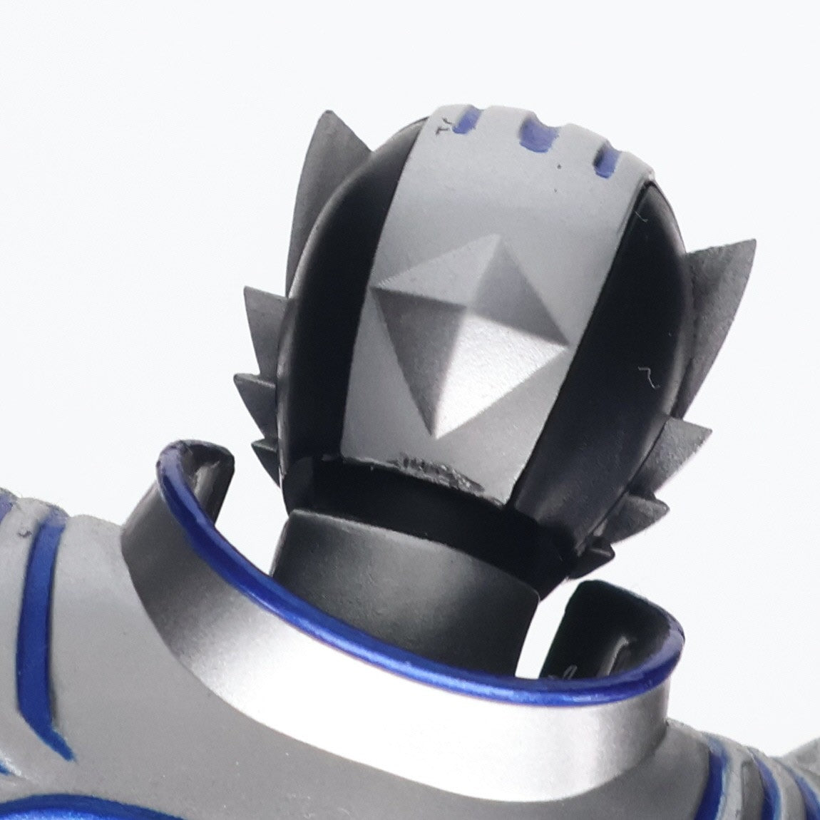 【中古即納】[FIG] S.H.Figuarts(フィギュアーツ) 仮面ライダータイガ 仮面ライダー龍騎 完成品 可動フィギュア バンダイ(20120825)