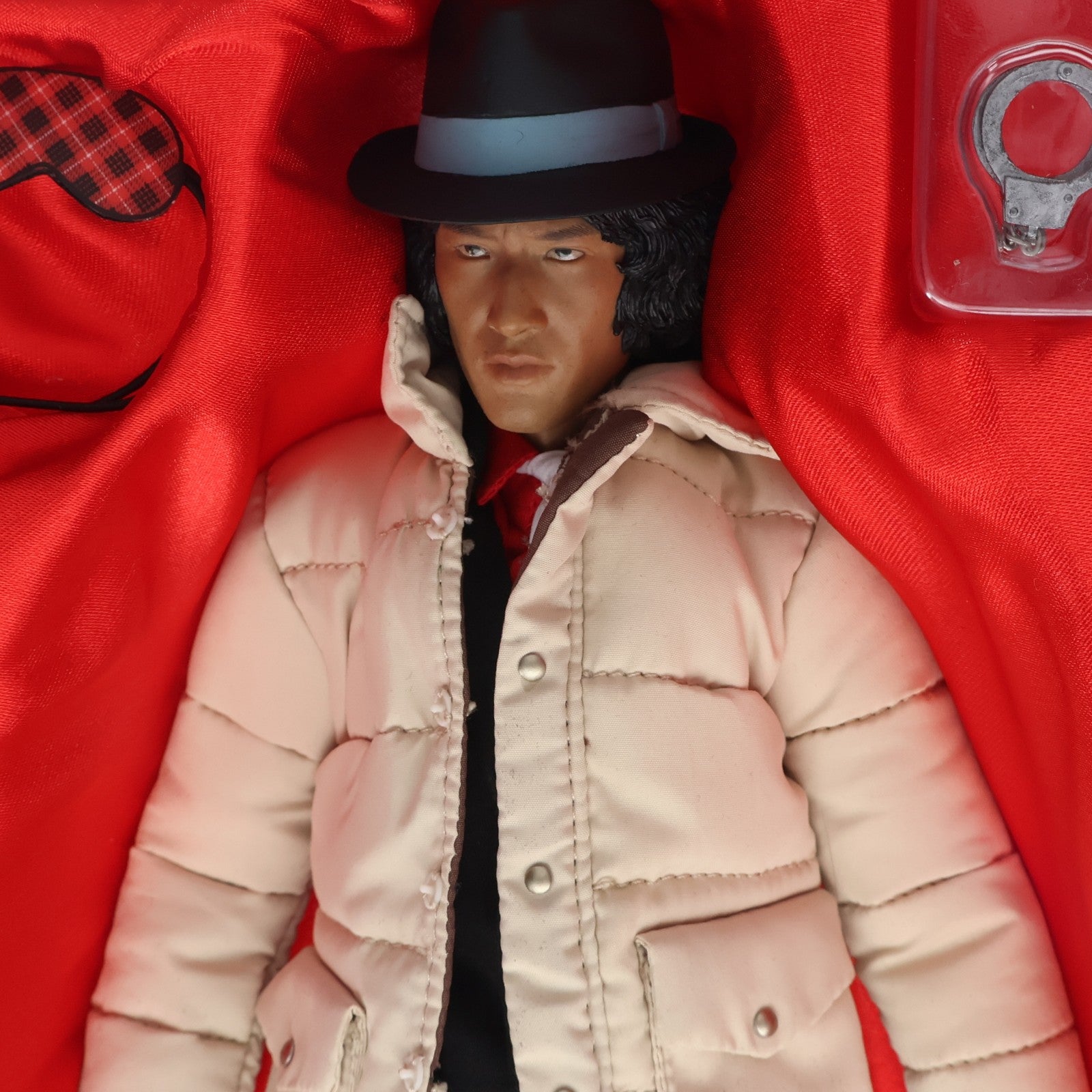 【中古即納】[FIG] アルティメットユニゾン No.01 UU 松田優作 a.k.a. 工藤俊作(まつだゆうさく a.k.a. くどうしゅんさく) 探偵物語 完成品 可動フィギュア メディコム・トイ(20110401)
