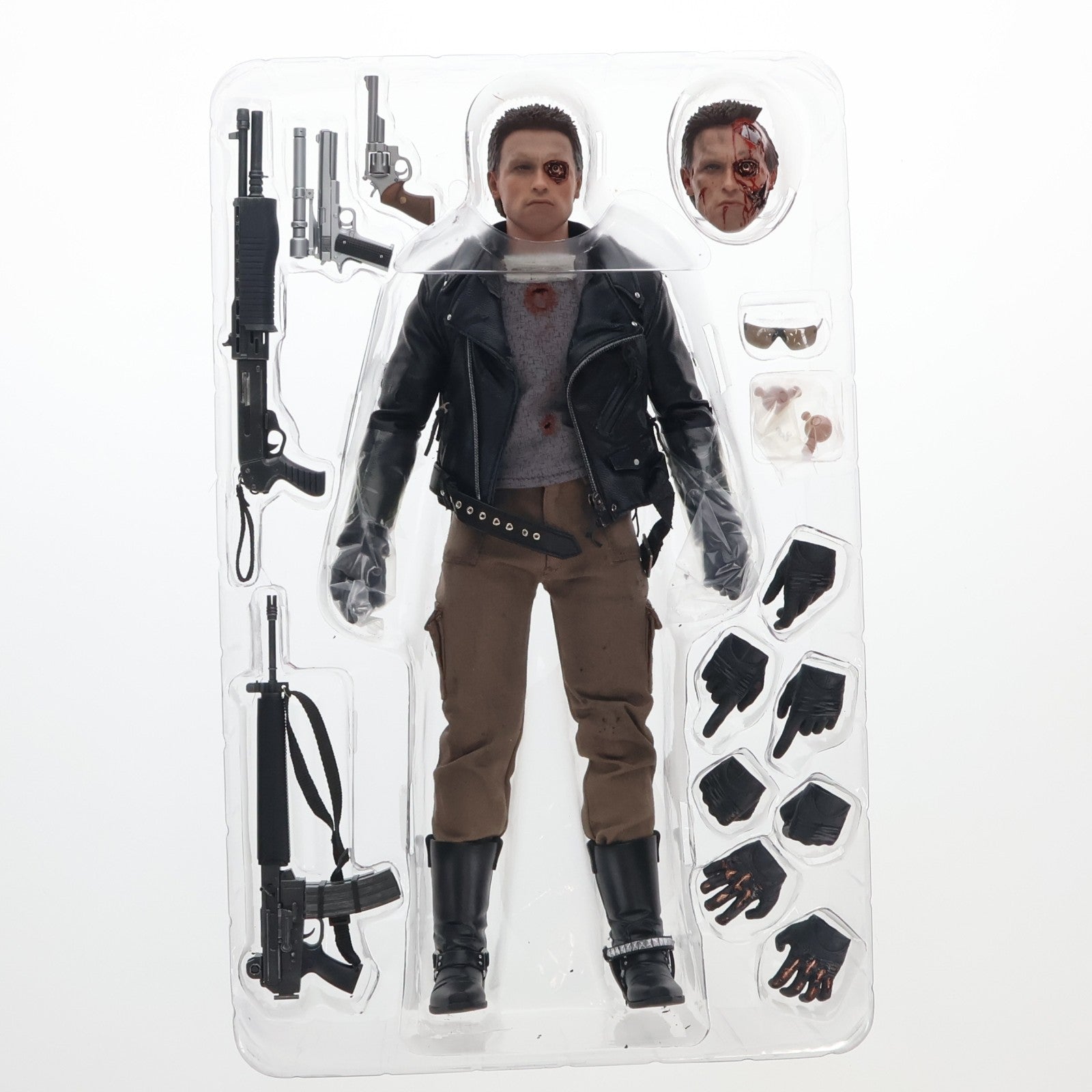 【中古即納】[FIG] ムービー・マスターピース T-800 バトルダメージ版 ターミネーター 完成品 アクションフィギュア(MMS238) ホットトイズ(20141029)