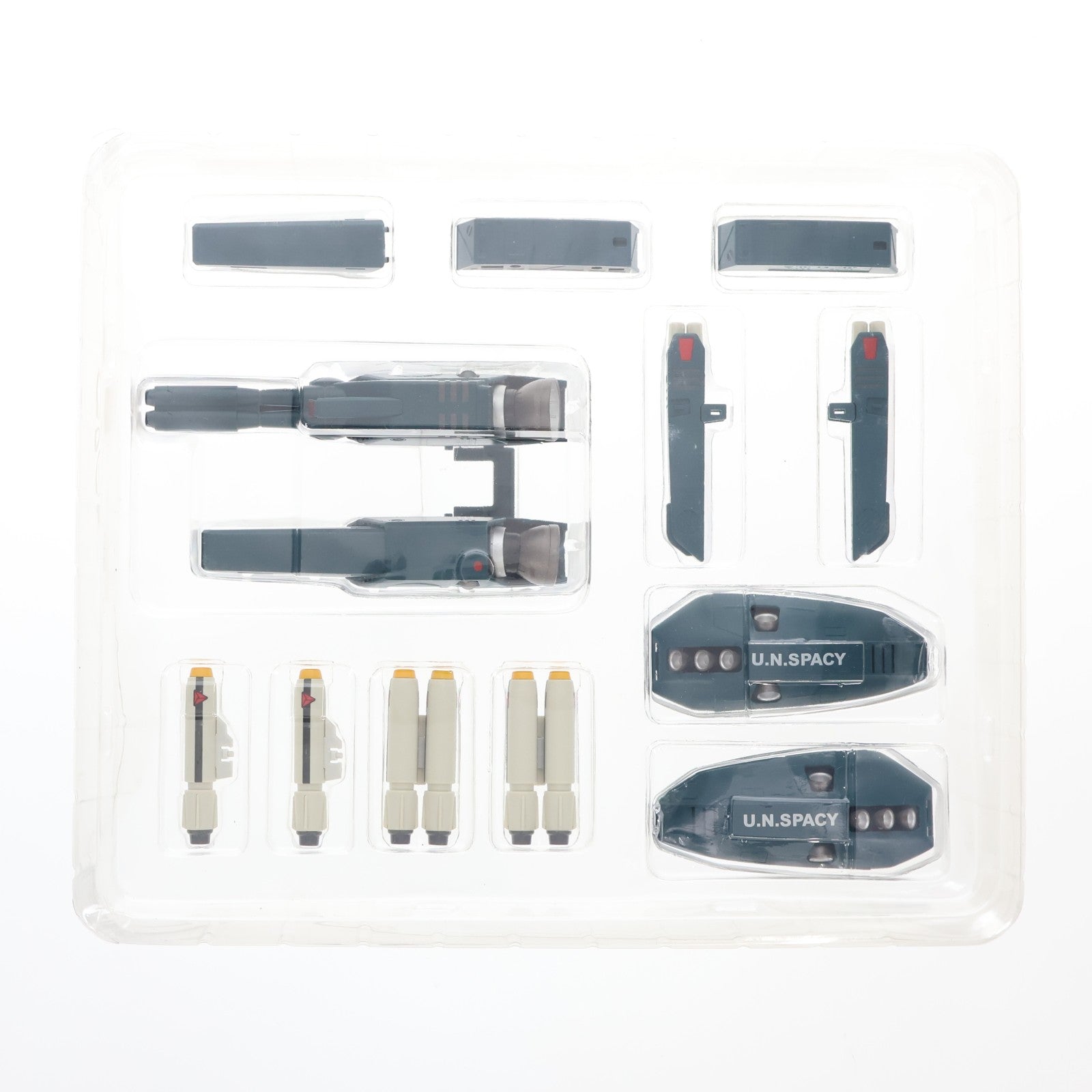 【中古即納】[FIG] やまとマクロスシリーズ 塗装済みパーツ 完全変形 1/60 VF-1対応 スーパー&ストライクパーツ+オプションパーツ 超時空要塞マクロス フィギュア用アクセサリ YAMATO(やまと)(20121113)