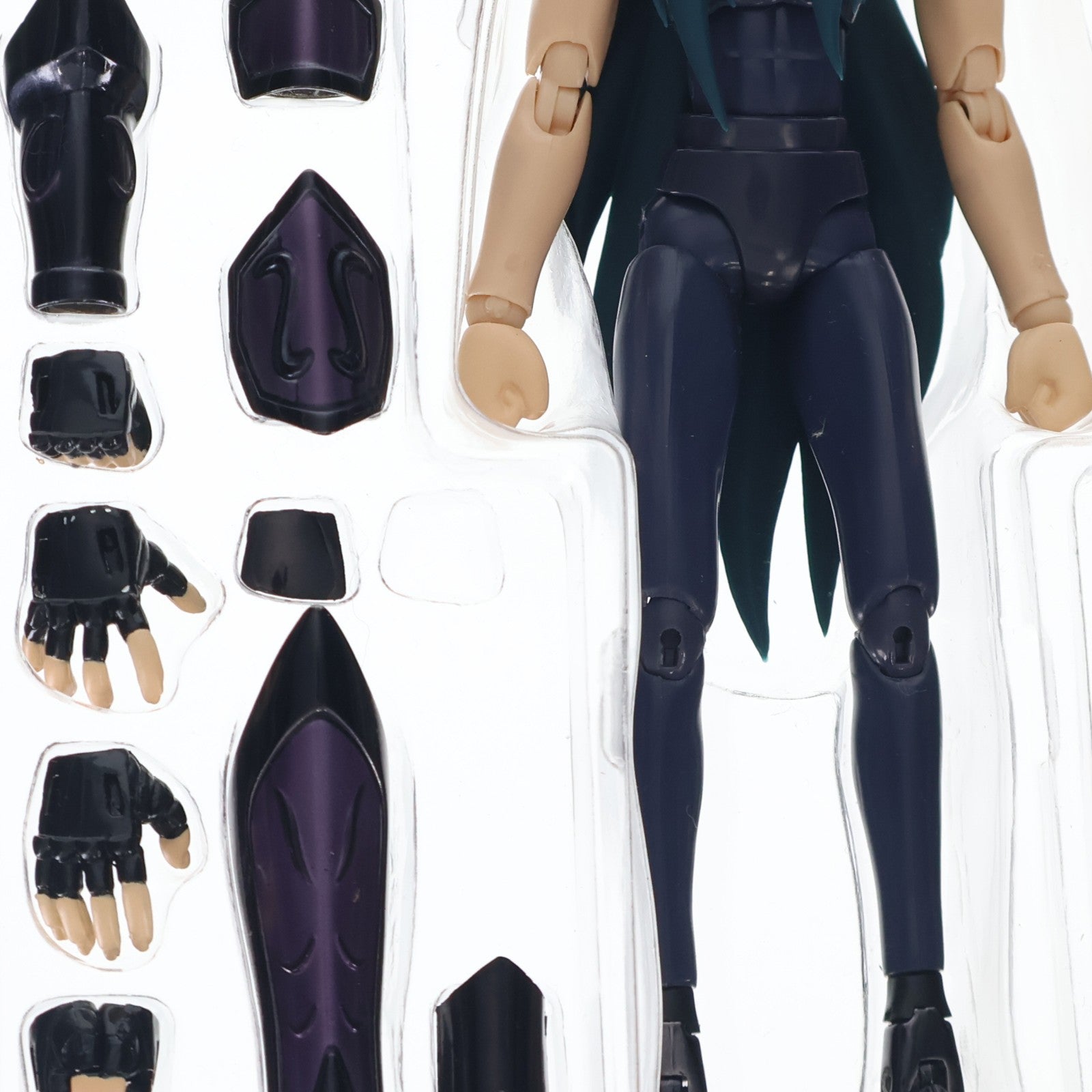 【中古即納】[FIG] 聖闘士聖衣神話 アクエリアスカミュ(冥衣) 聖闘士星矢 冥王ハーデス十二宮編 完成品 可動フィギュア バンダイ(20090228)