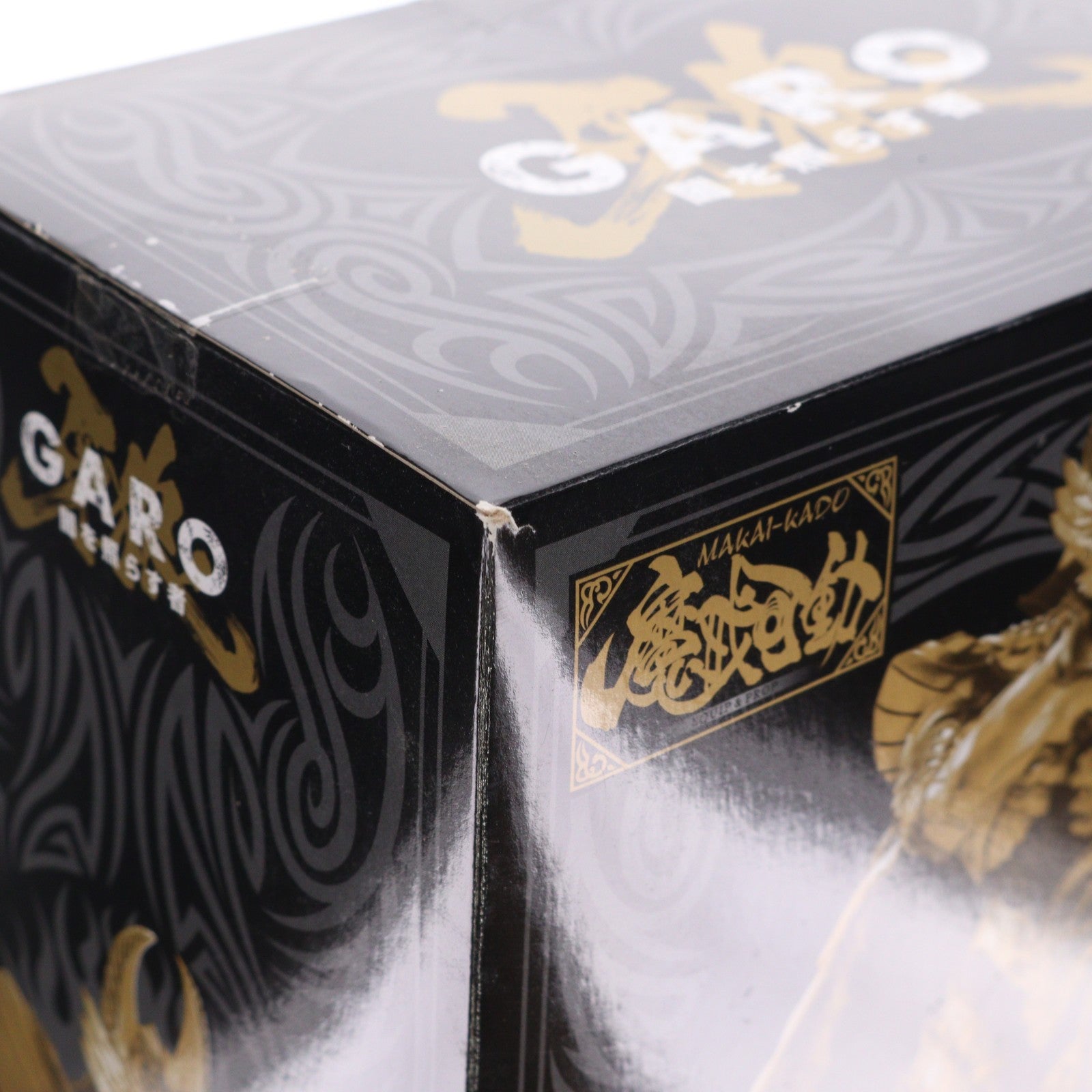【中古即納】[FIG] 魂ウェブ商店限定 魔戒可動 黄金騎士 ガロ・翔 牙狼-GARO-(ガロ) ～闇を照らす者～ 完成品 可動フィギュア バンダイ(20140130)