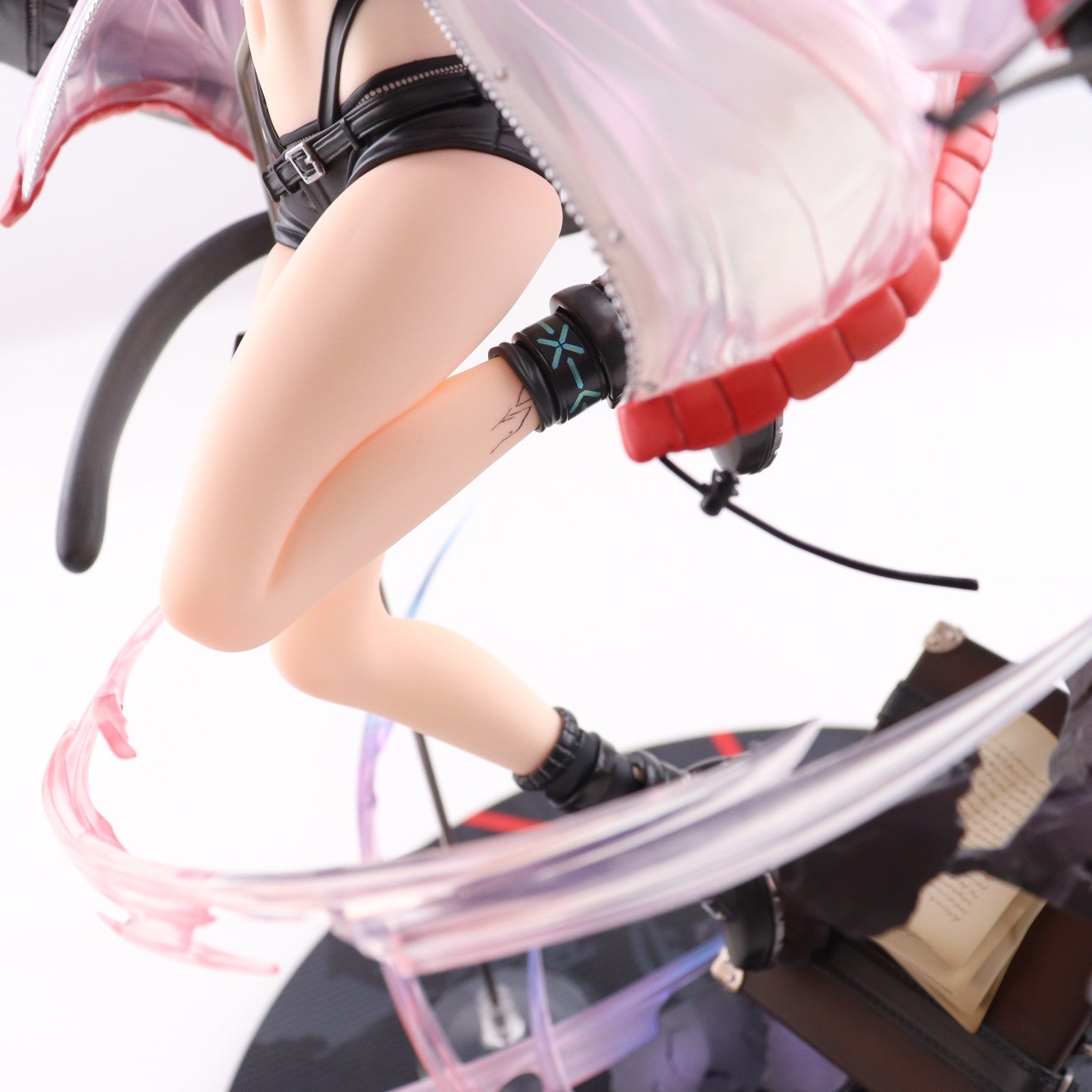 【中古即納】[FIG] あみあみ限定特典付属 シュヴァルツ 昇進2Ver. アークナイツ 1/7 完成品 フィギュア アルター(20230930)
