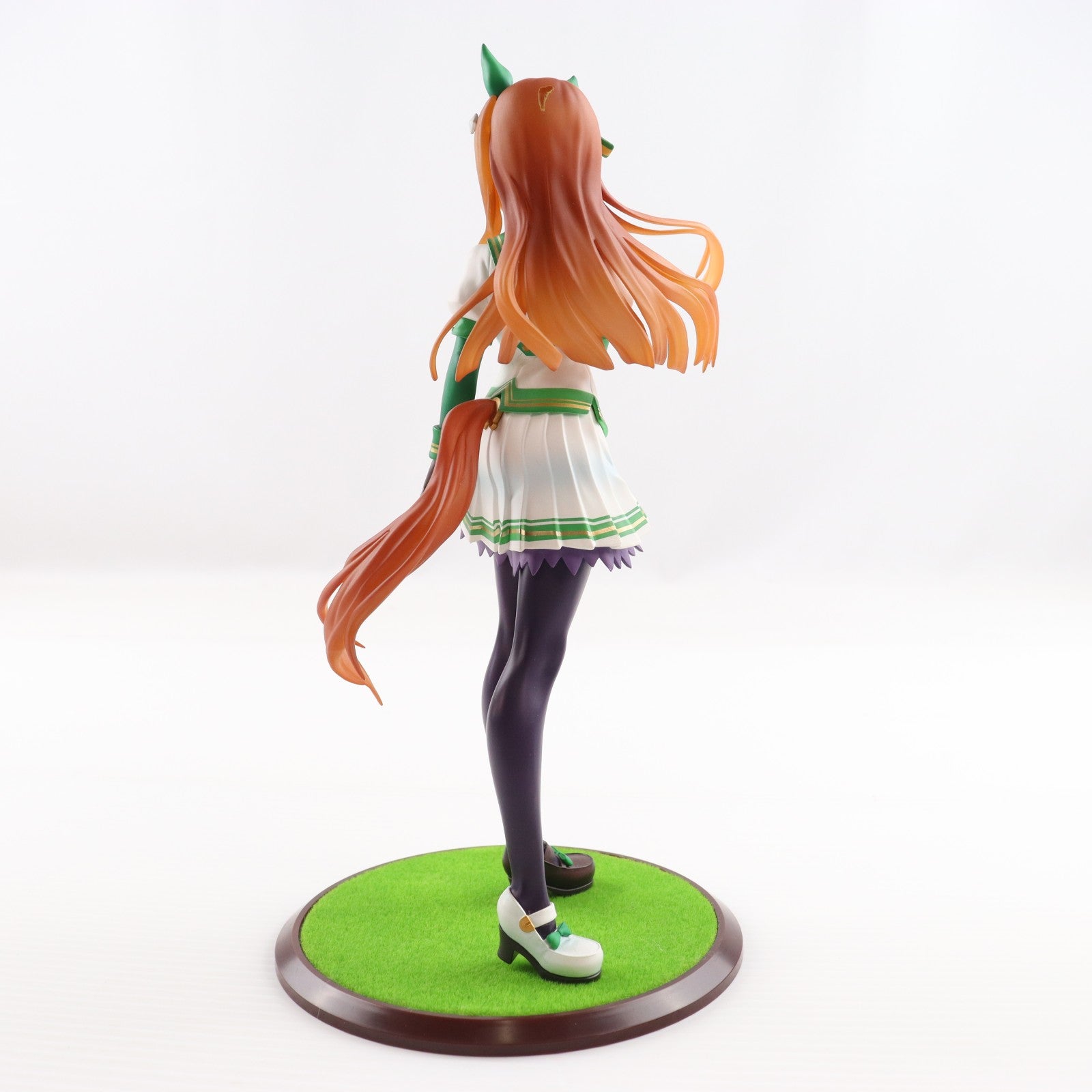 【中古即納】[FIG] Lucrea(ルクリア) サイレンススズカ ウマ娘 プリティーダービー 1/7 完成品 フィギュア 一部店舗&オンラインショップ限定 メガハウス(20220930)