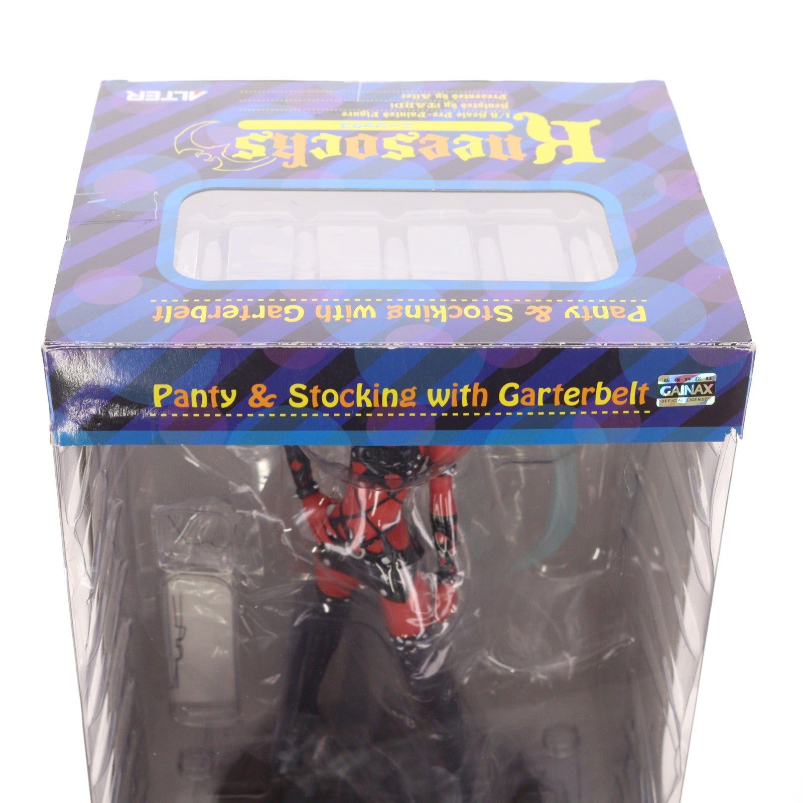 【中古即納】[FIG] ニーソックス Panty & Stocking with Garterbelt(パンティ アンド ストッキング ウィズ ガーターベルト) 1/8 完成品 フィギュア アルター(20120906)
