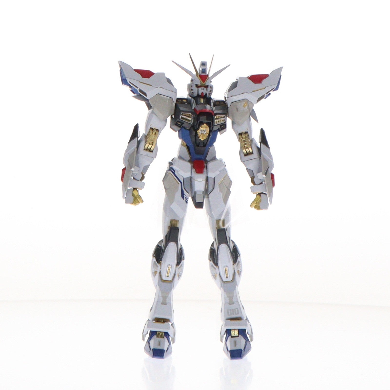 【中古即納】[FIG] METAL BUILD ストライクフリーダムガンダム(リバイバル版) 機動戦士ガンダムSEED DESTINY(シード ディスティニー) 完成品 可動フィギュア バンダイスピリッツ(20260627)