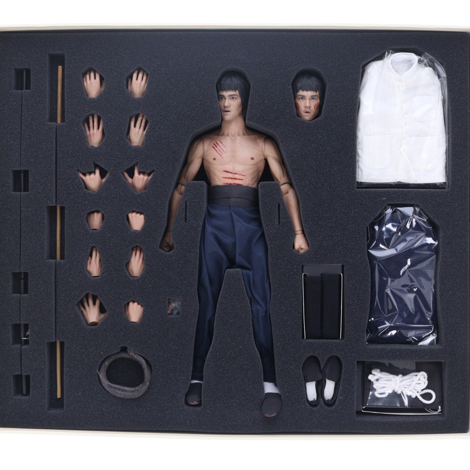 【中古即納】[FIG] ムービー・マスターピース DX リー(ブルース・リー) 燃えよドラゴン 1/6 完成品 可動フィギュア(DX#04) ホットトイズ(20110430)