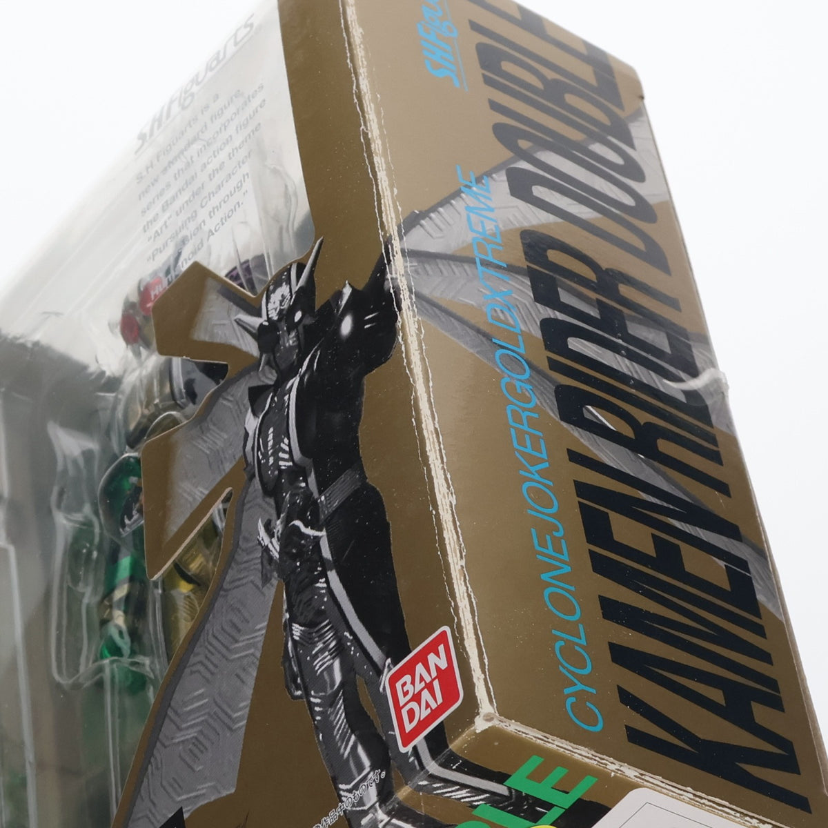 【中古即納】[FIG] 魂ウェブ商店限定 S.H.Figuarts(フィギュアーツ) 仮面ライダーW(ダブル) サイクロンジョーカーゴールドエクストリーム 仮面ライダー×仮面ライダー オーズ&ダブル feat.スカル MOVIE大戦CORE 完成品 可動フィギュア バンダイ(20110428)