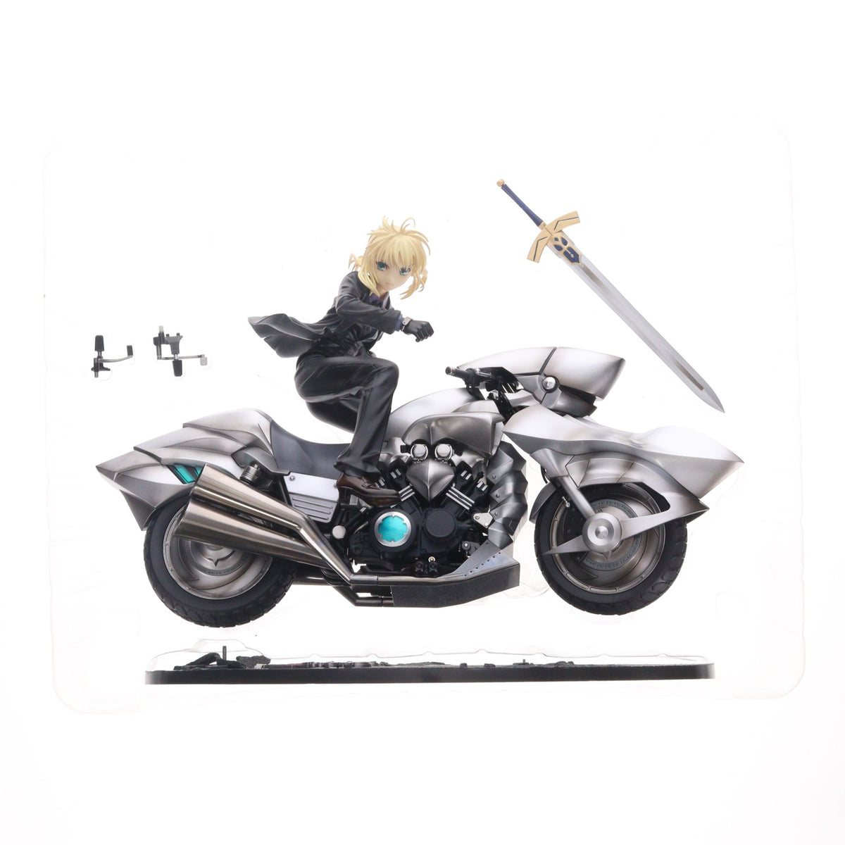 【中古即納】[FIG] セイバー&セイバー・モータード・キュイラッシェ Fate/Zero(フェイト/ゼロ) 1/8 完成品 フィギュア グッドスマイルカンパニー(20120630)