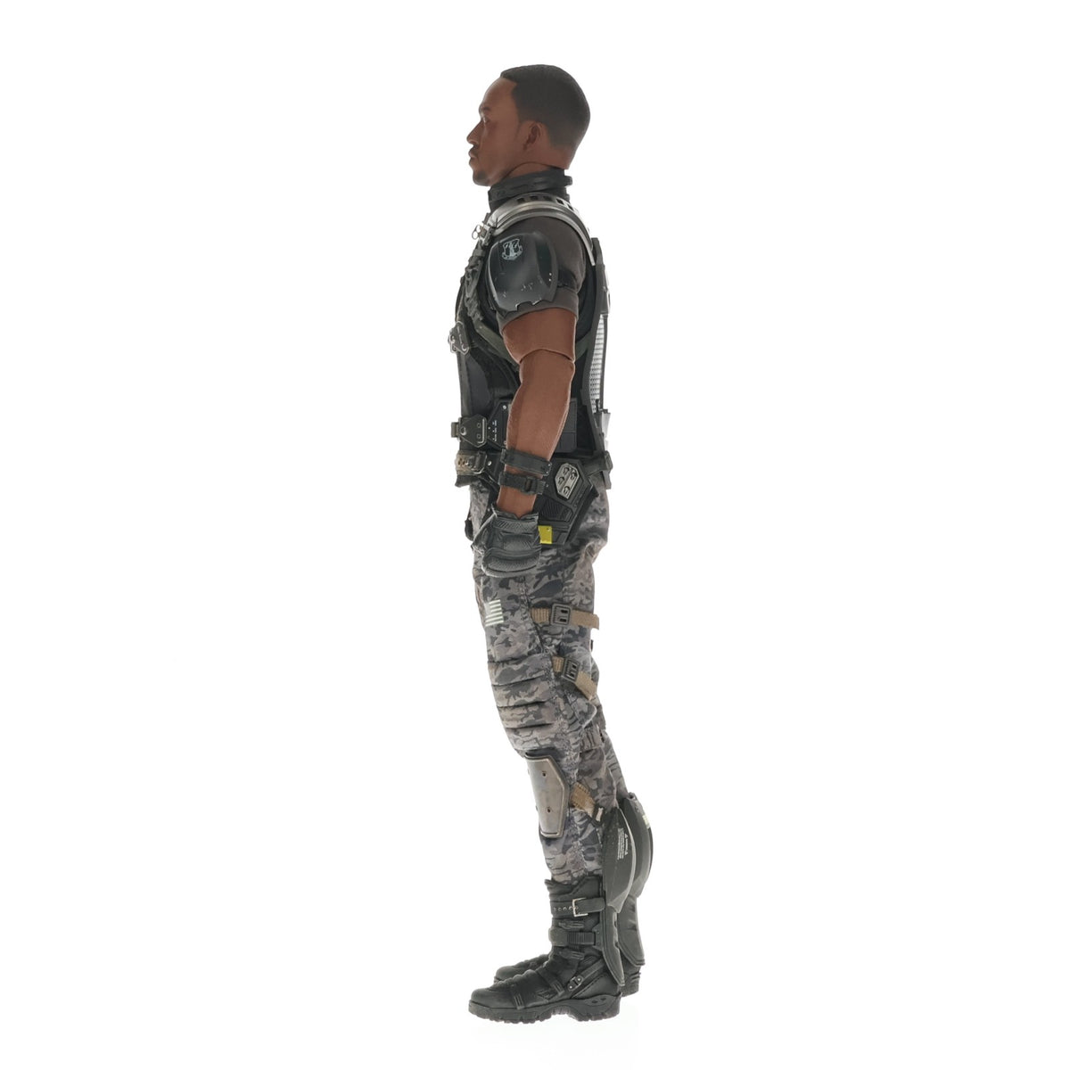 【中古即納】[FIG] ムービー・マスターピース ファルコン キャプテン・アメリカ/ウィンター・ソルジャー 1/6 完成品 アクションフィギュア(MM#245) ホットトイズ(20150129)