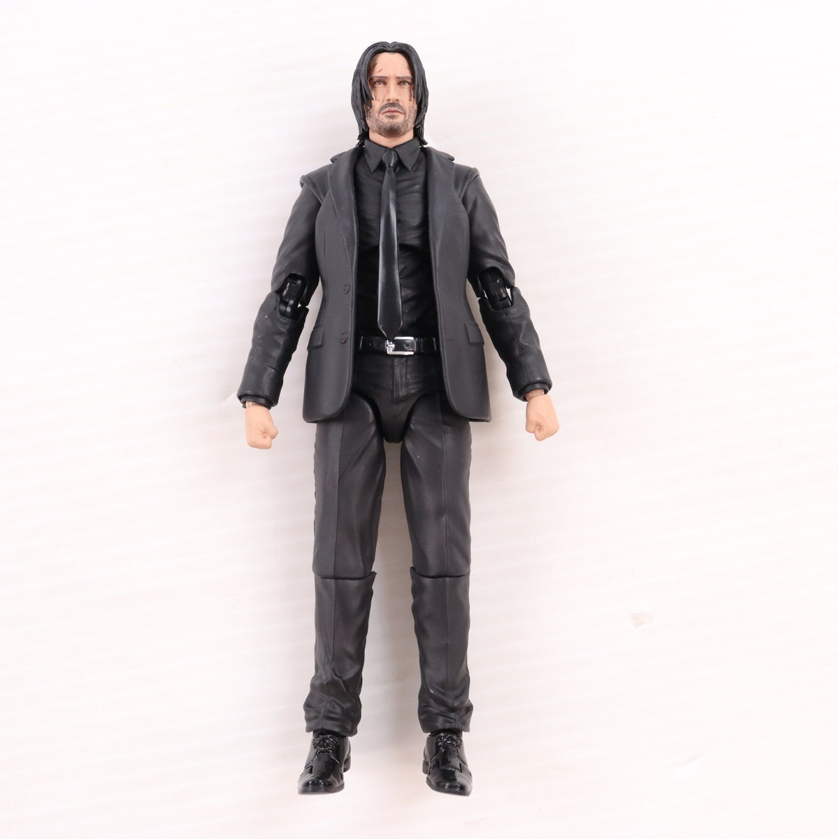 【中古即納】[FIG] マフェックス No.233 MAFEX JOHN WICK(CHAPTER 3)(ジョン・ウィック チャプター3) JOHN WICK:PARABELLUM(ジョン・ウィック パラベラム) 完成品 可動フィギュア メディコム・トイ(20250228)