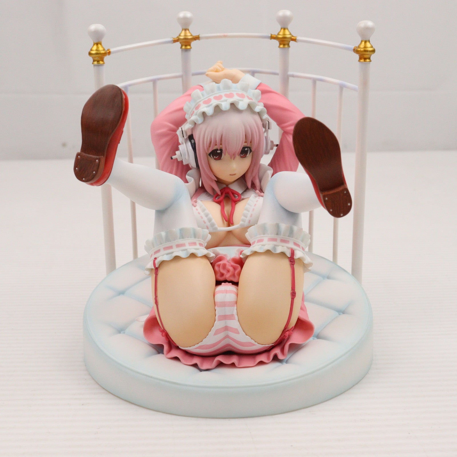 【中古即納】[FIG] すーぱーそに子 Lolita Maid(ロリータメイド) ver.+ベッド風台座付 ニトロスーパーソニックイメージキャラクター 1/6 完成品 フィギュア ギフト(Gift)(20130427)