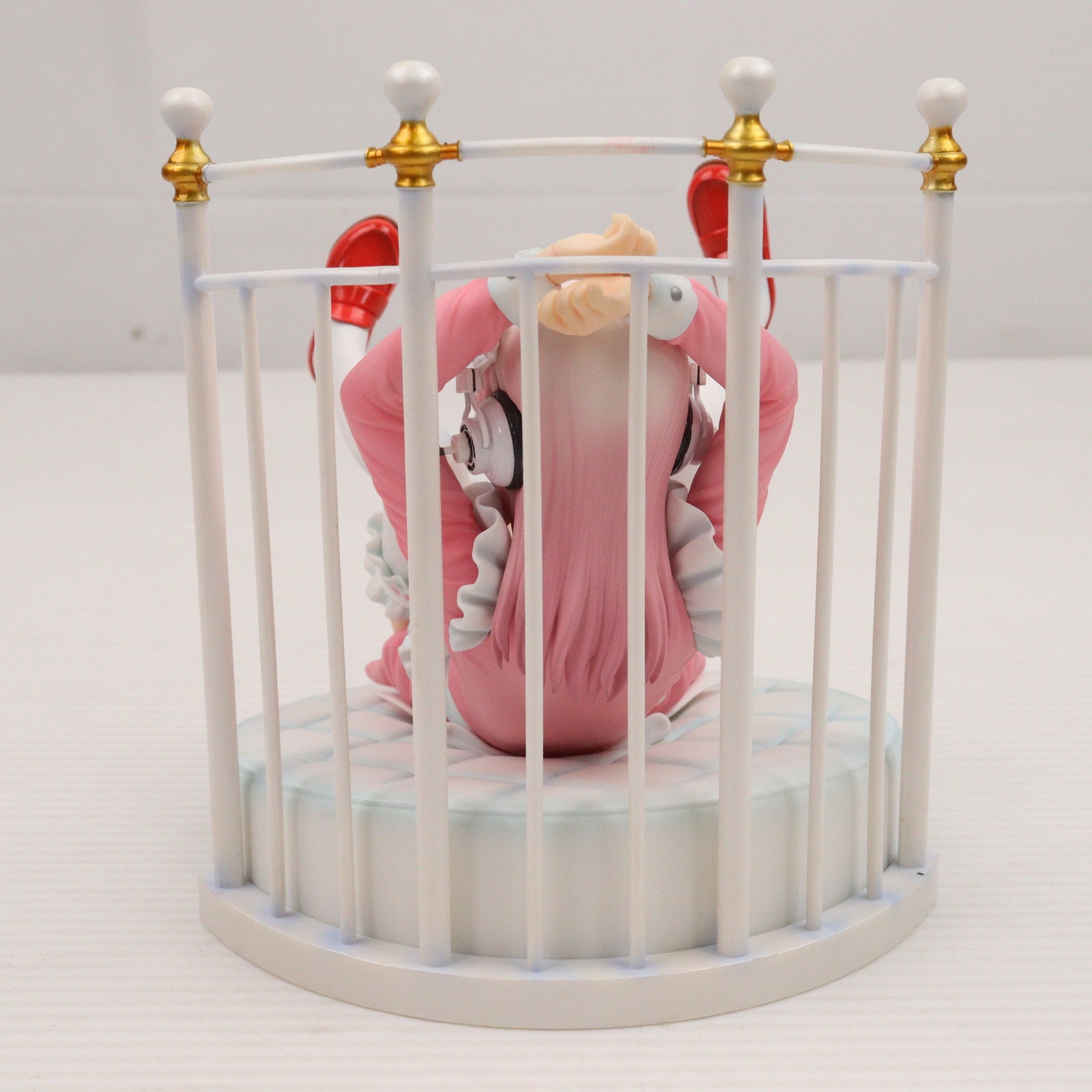 【中古即納】[FIG] すーぱーそに子 Lolita Maid(ロリータメイド) ver.+ベッド風台座付 ニトロスーパーソニックイメージキャラクター 1/6 完成品 フィギュア ギフト(Gift)(20130427)