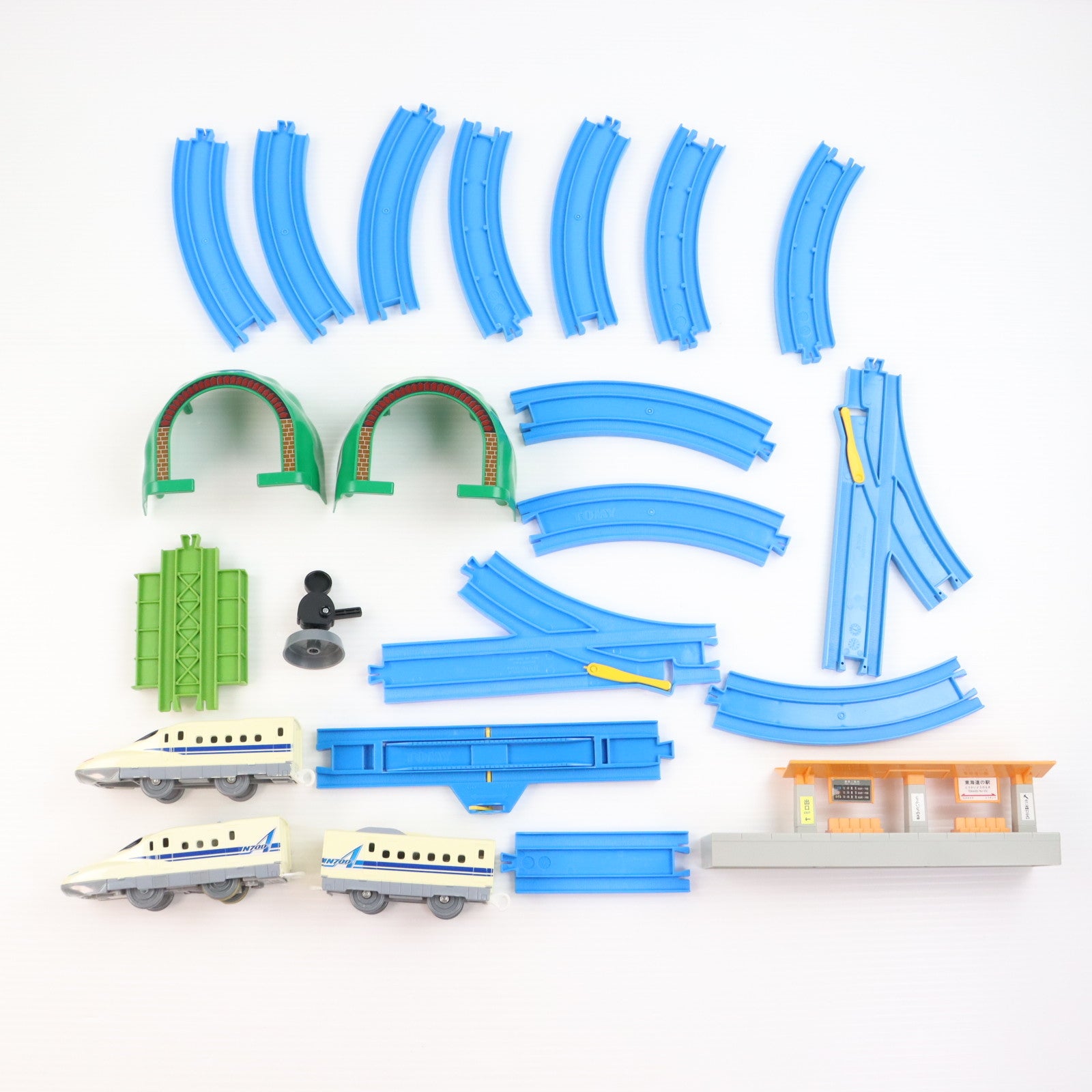 【中古即納】[RWM] プラレール N700A系新幹線ベーシックセット(動力付き) 鉄道模型 タカラトミー(20130314)