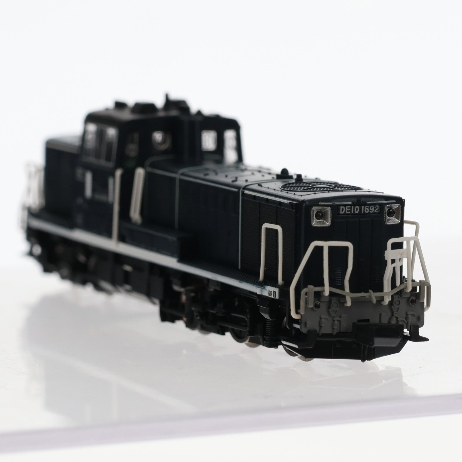 【中古即納】[RWM] A8717 DE10-1692 濃紺色(動力付き) Nゲージ 鉄道模型 MICRO ACE(マイクロエース)(20111030)