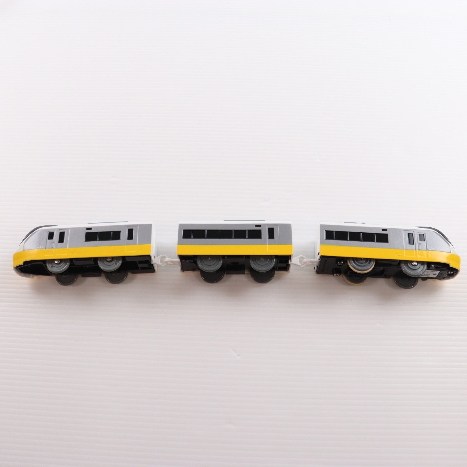 【中古即納】[RWM] プラレール S-19 E657系特急ひたち(リバイバルカラー黄色)(動力付き) 鉄道模型 タカラトミー(20241207)