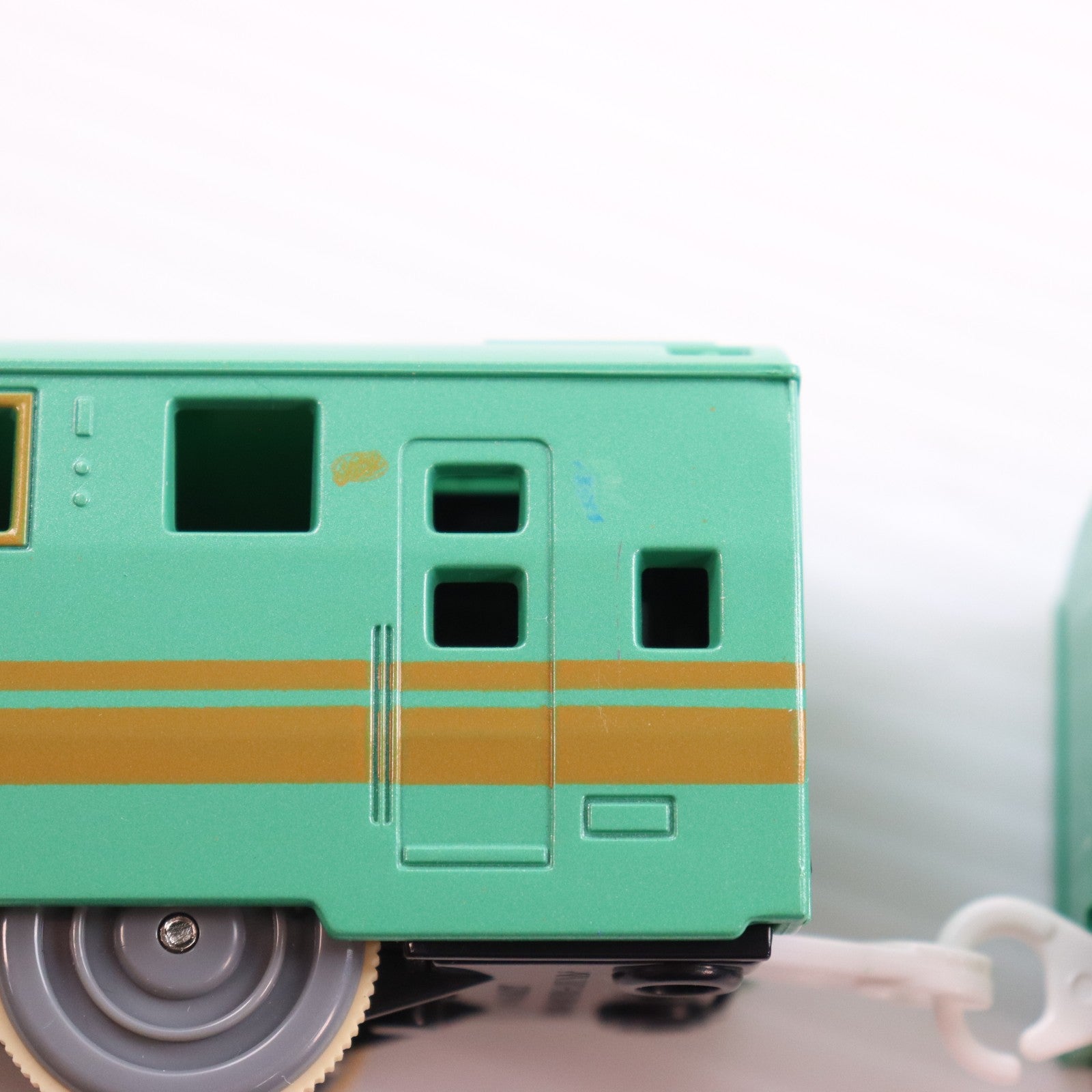 【中古即納】[RWM] プラレール S-21 JR九州ゆふいんの森(動力付き) 鉄道模型 タカラトミー(20160211)