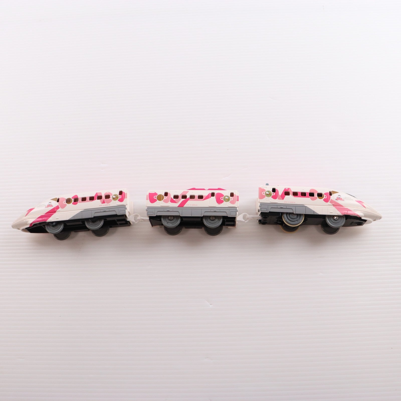 【中古即納】[RWM] プラレール S-18 ハローキティ新幹線(動力付き) 鉄道模型 タカラトミー(20211021)