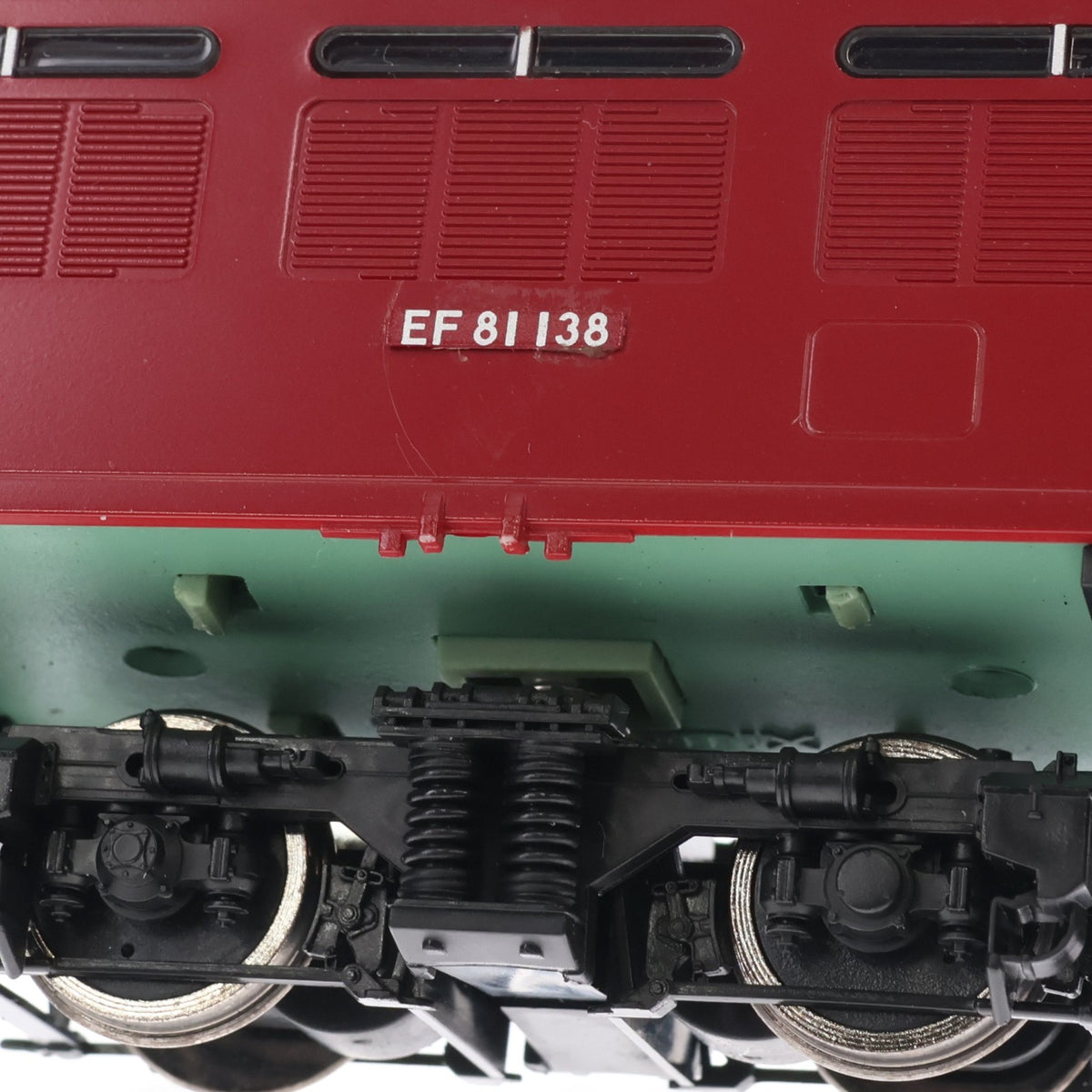 【中古即納】[RWM] HO-193 JR EF81形 電気機関車(赤2号・ひさし付・プレステージモデル)(動力付き) HOゲージ 鉄道模型 TOMIX(トミックス)(20110930)