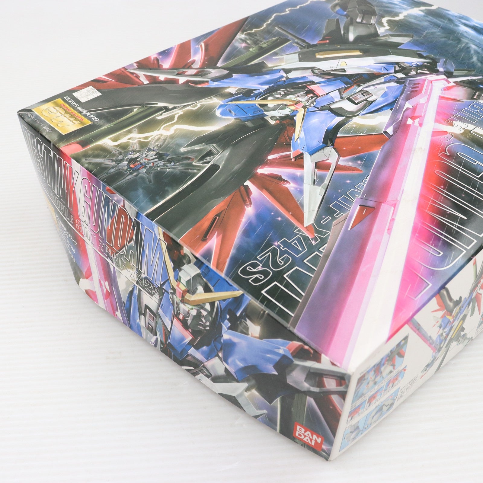 【中古即納】[PTM]MG 1/100 ZGMF-X42S デスティニーガンダム 機動戦士ガンダムSEED DESTINY(シード デスティニー) プラモデル(0151243) バンダイ(20170624)