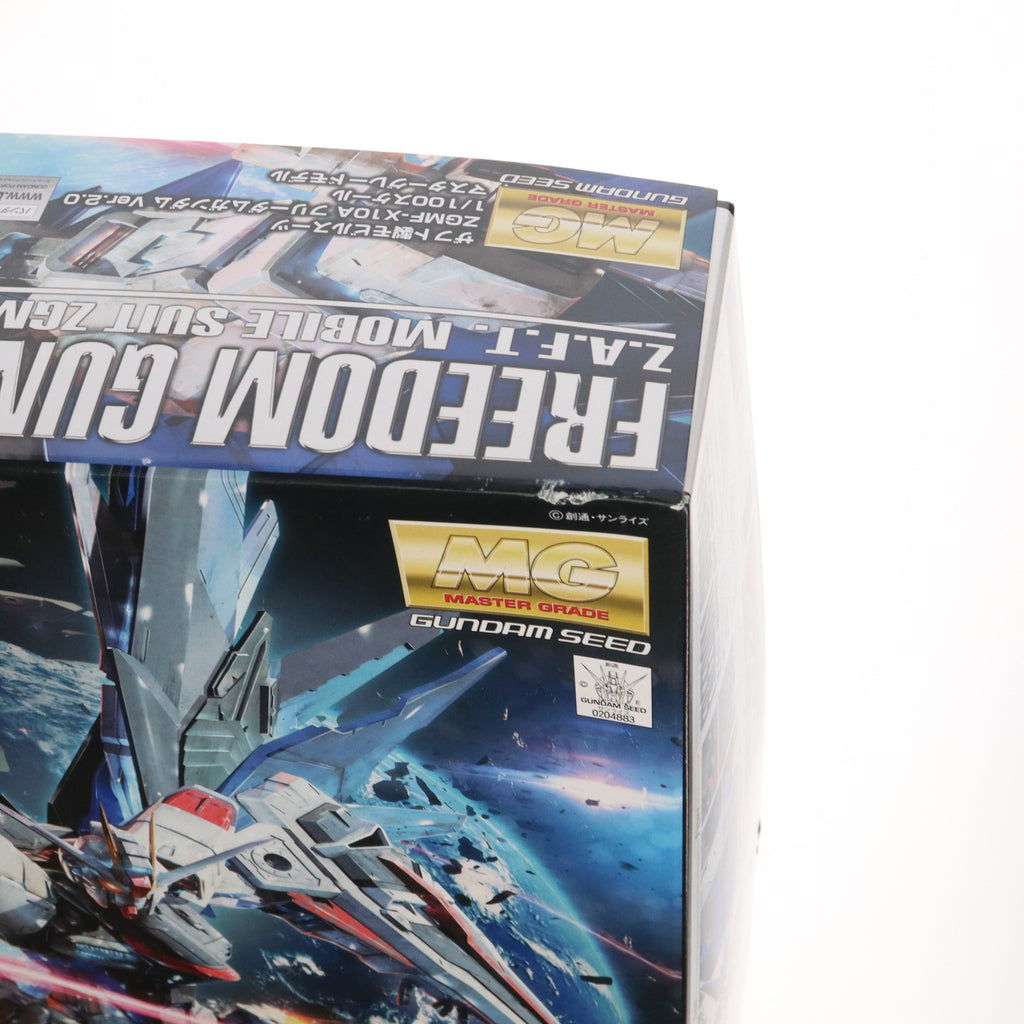 【中古即納】[PTM]MG 1/100 ZGMF-X10A フリーダムガンダム Ver.2.0 機動戦士ガンダムSEED(シード)  プラモデル(2316367) バンダイ(20200917)