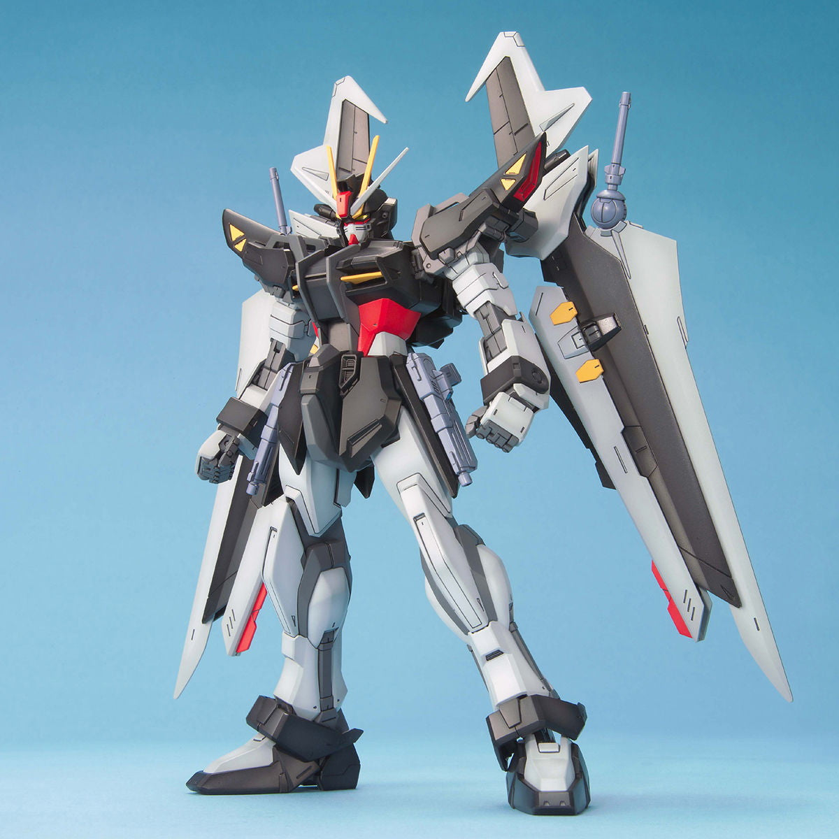 【中古即納】[PTM] (再販) MG 1/100 GAT-X105E ストライクノワールガンダム 機動戦士ガンダムSEED(シード) C.E.73 STARGAZER(スターゲイザー) プラモデル(5064128) バンダイスピリッツ(20241031)