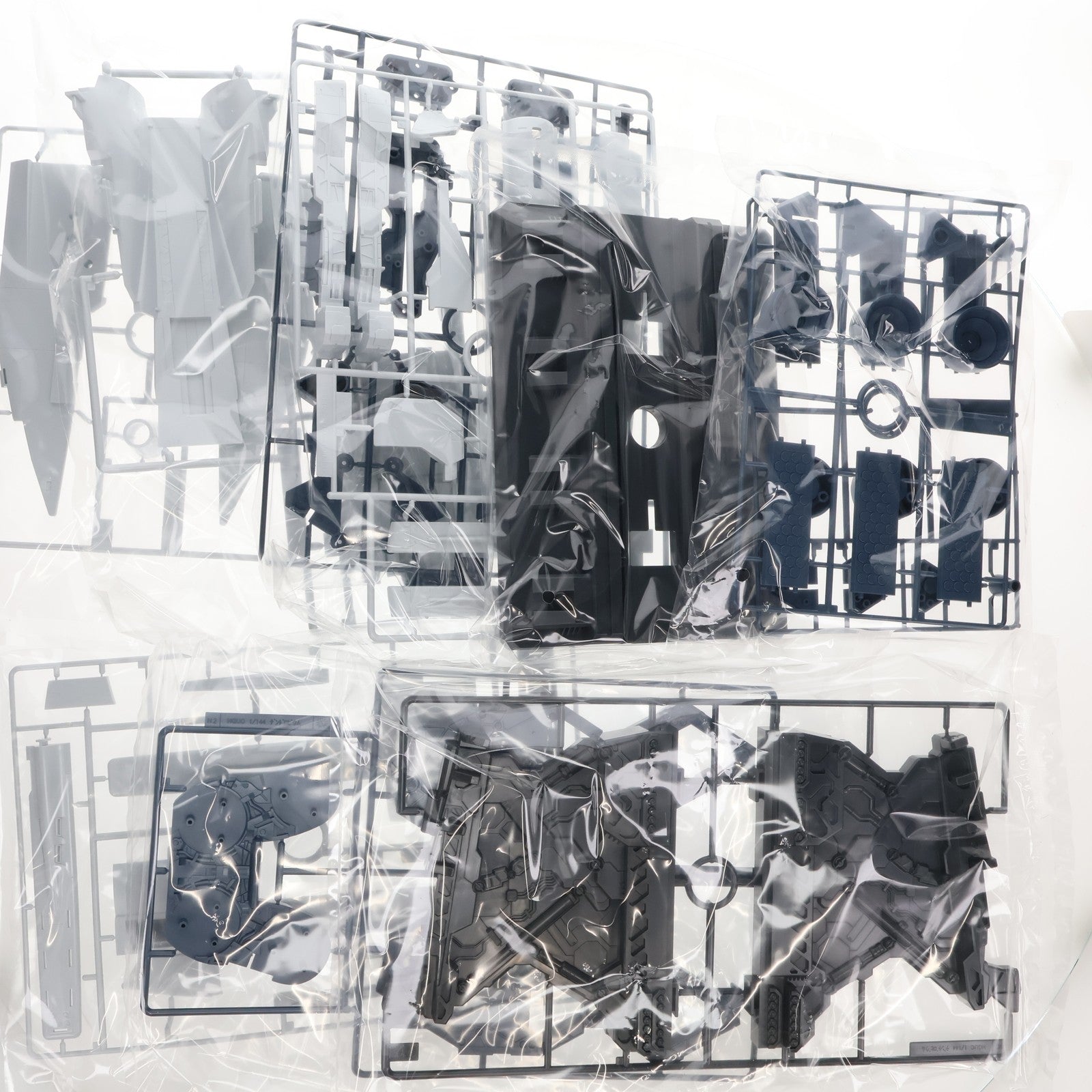 【中古即納】[PTM] HGUC 1/144 RX-78GP03 デンドロビウム 機動戦士ガンダム0083 STARDUST MEMORY(スターダストメモリー) プラモデル(5066134) バンダイスピリッツ(20231215)