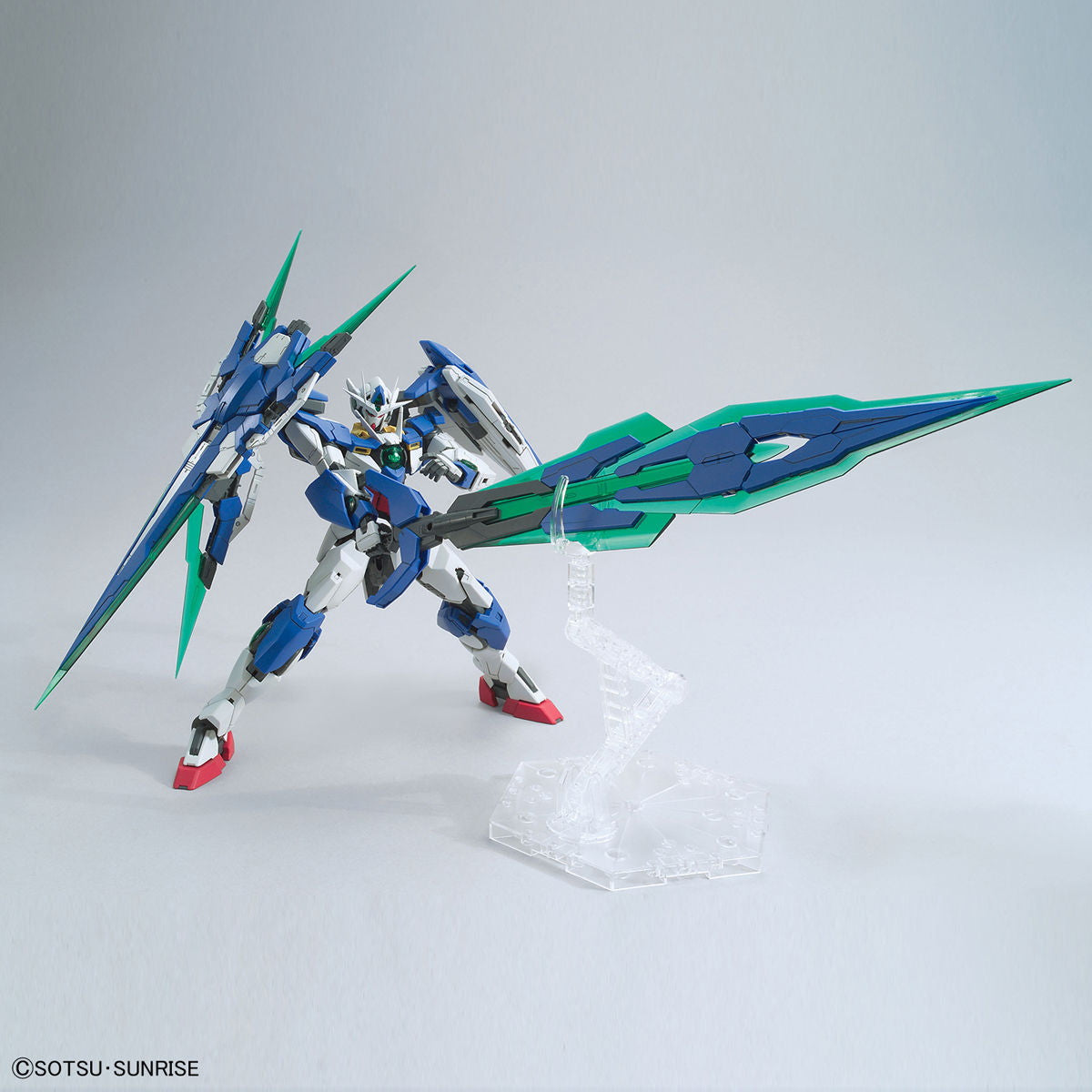 【中古即納】[PTM] (再販) MG 1/100 GNT-0000/FS ダブルオークアンタフルセイバー 機動戦士ガンダム00V戦記 プラモデル(5055328) バンダイスピリッツ(20240824)