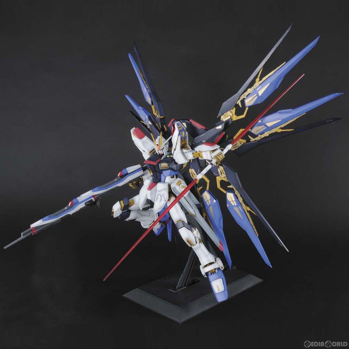 【中古即納】[PTM] (再販) PG 1/60 ZGMF-X20A ストライクフリーダムガンダム 機動戦士ガンダムSEED DESTINY(シードデスティニー) プラモデル(5063056) バンダイスピリッツ(20211104)